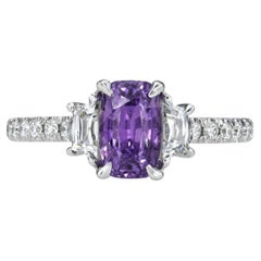 Bague saphir violet coussin naturel non chauffé 1.60 carat