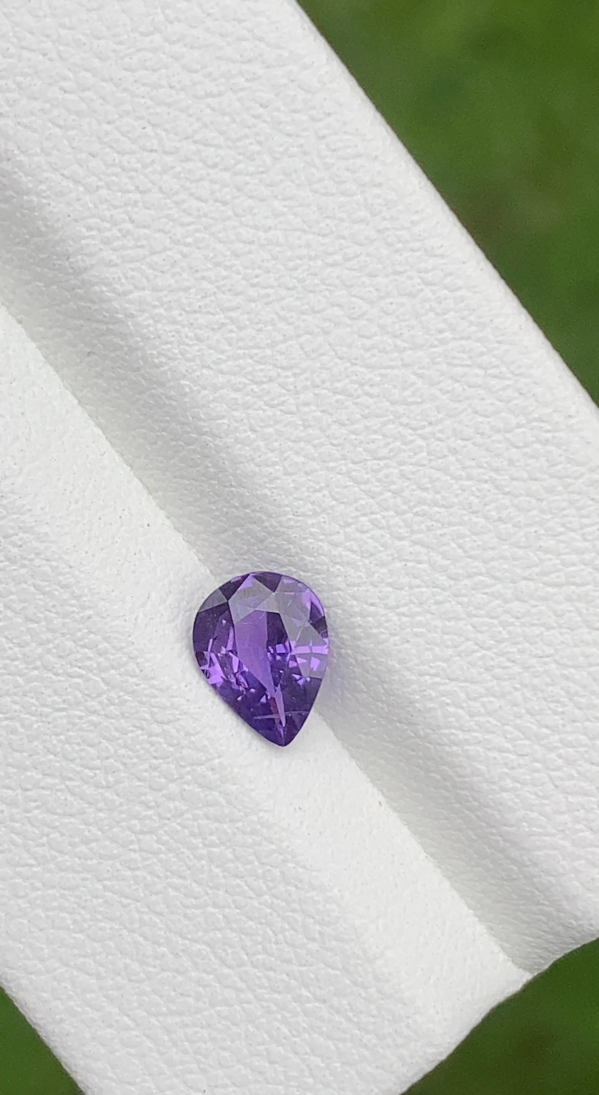 Ceylon Purple sapphire 0.75 Carats unheated

• Variety: Sapphire
• Origin: Sri Lanka (Ceylon)
• Color(s): Purple
• Shape/Cutting Style: Drop
• Cut: mix
• Dimensions: 6.2mm x 8.1mm x 4mm
• Calibrated: No
• Clarity Grade: VS1
• Treatment: None

Note: