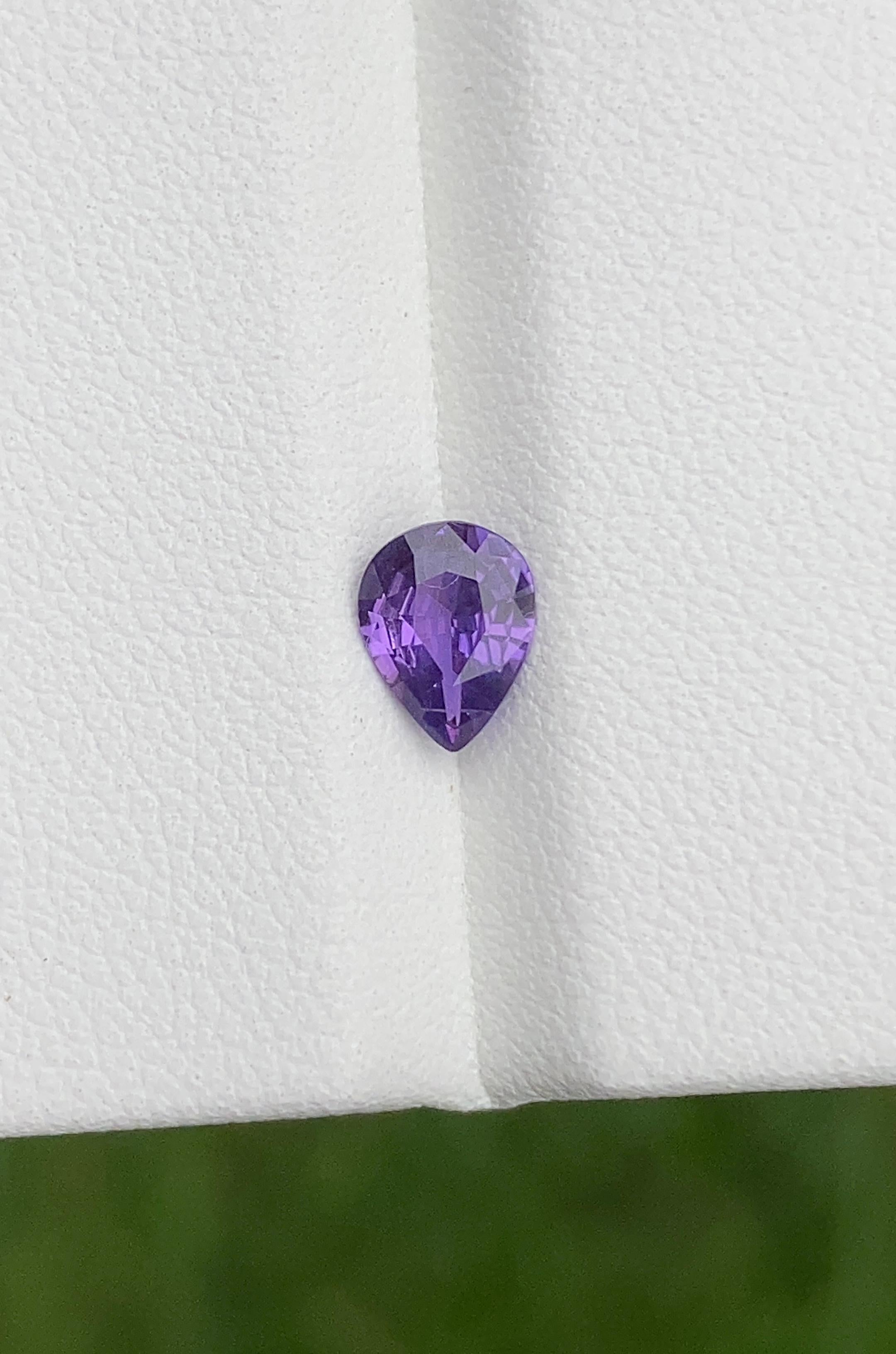 Women's or Men's Unheated Purple Sapphire Ring Gem 0.75 Carat Loose Gemstone For Sale