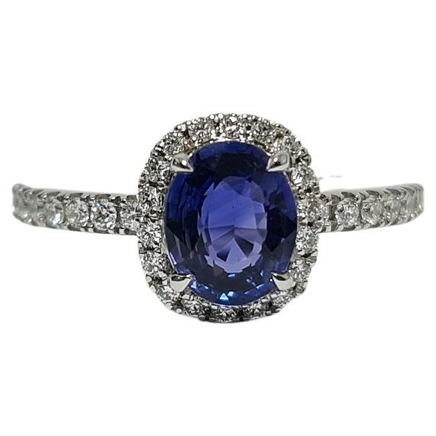 Unheated Cornflower Blue 1.15ct Ceylon Sapphire W/Diamond  18K white Gold Ring For Sale