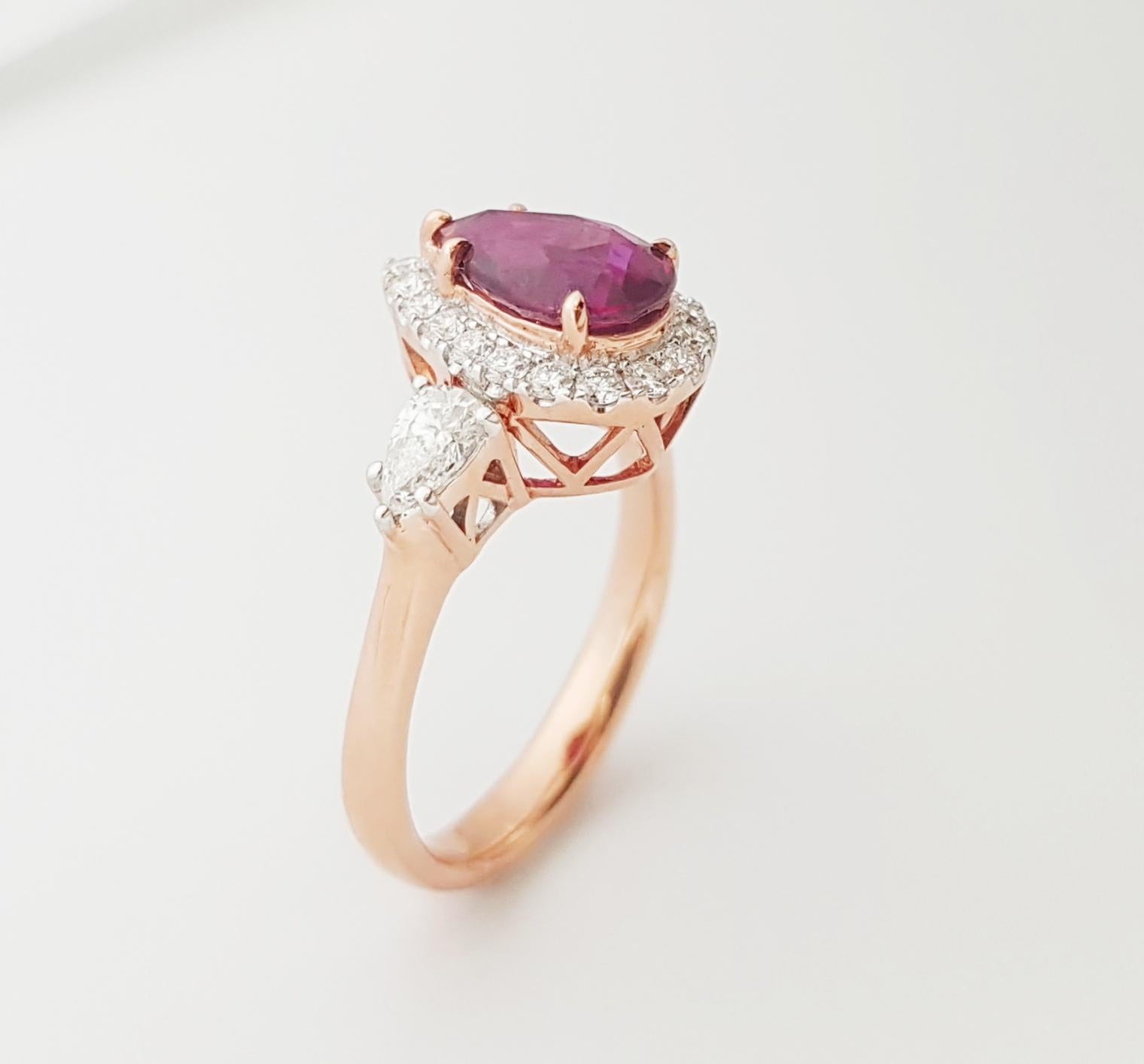 Unheated Ruby and Diamond Ring set in 18K Rose Gold Settings For Sale 4