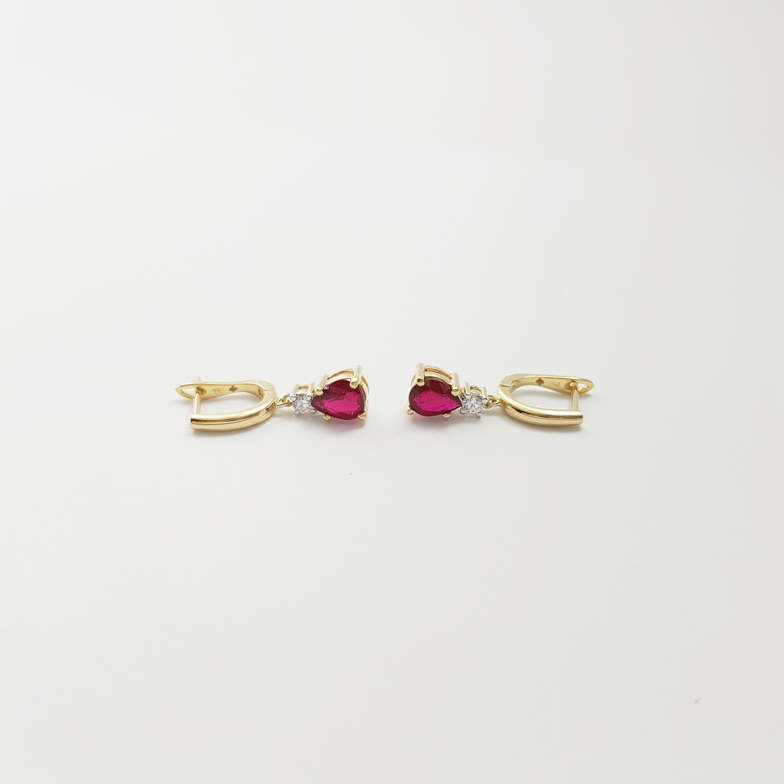 Boucles d'oreilles en or 18k avec diamants et rubis non chauffés Pour femmes en vente