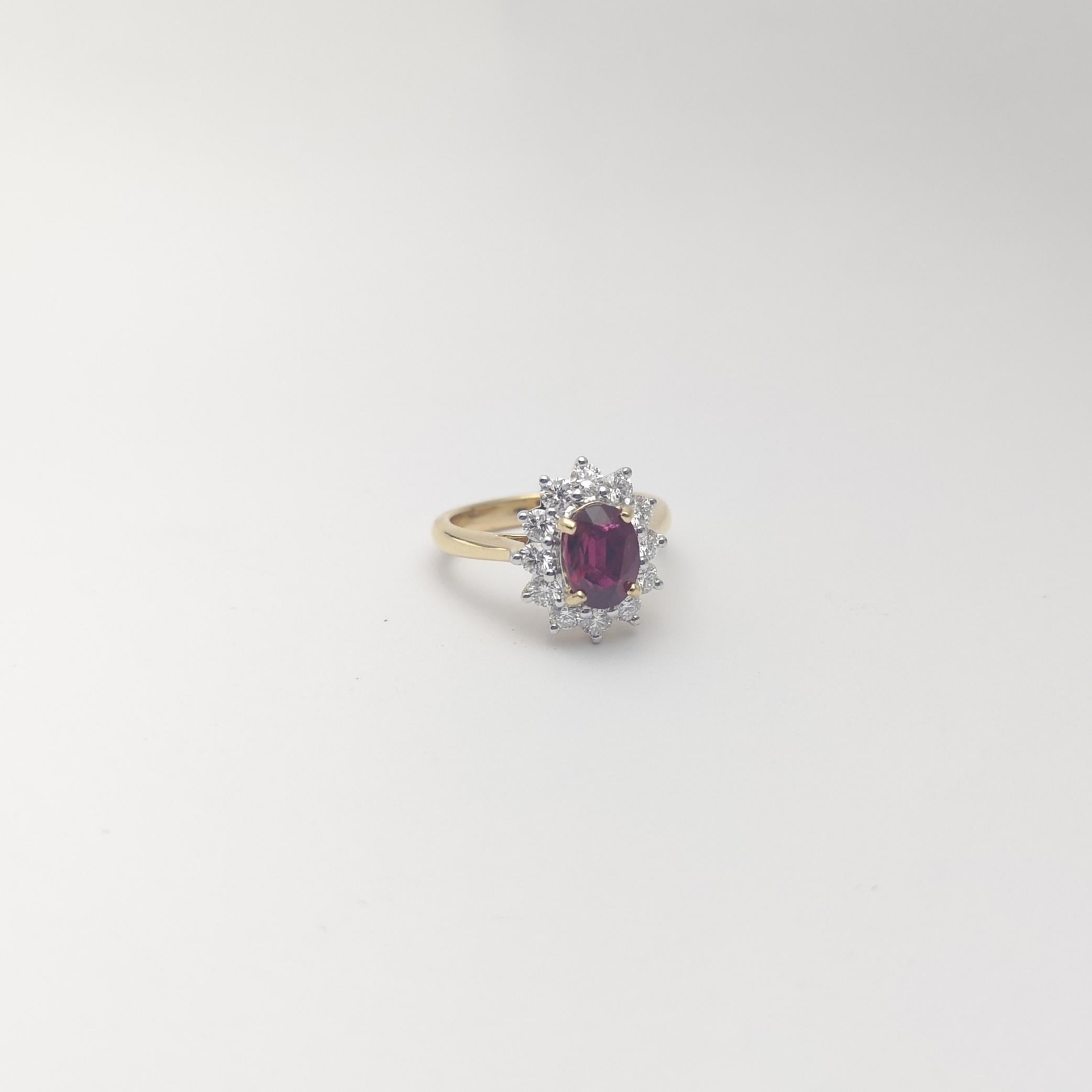 Unerhitzter Rubin mit Diamantring in 18 Karat Goldfassungen gefasst im Angebot 5