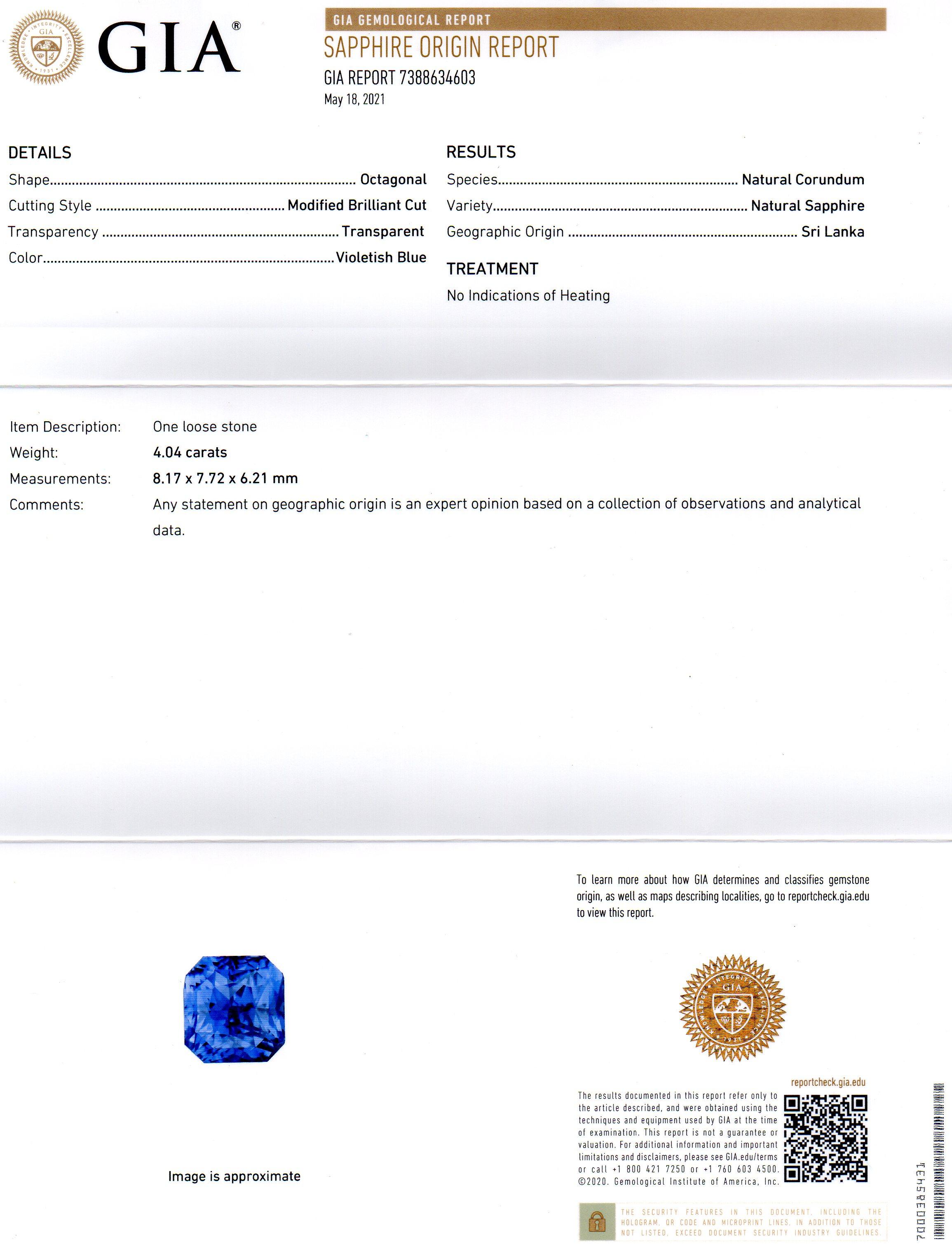 Saphir bleu non chauffé GIA de Ceylan du Sri Lanka de 4,04 carats serti dans du platine 950, rehaussé de diamants naturels trapézoïdaux VVS F. 