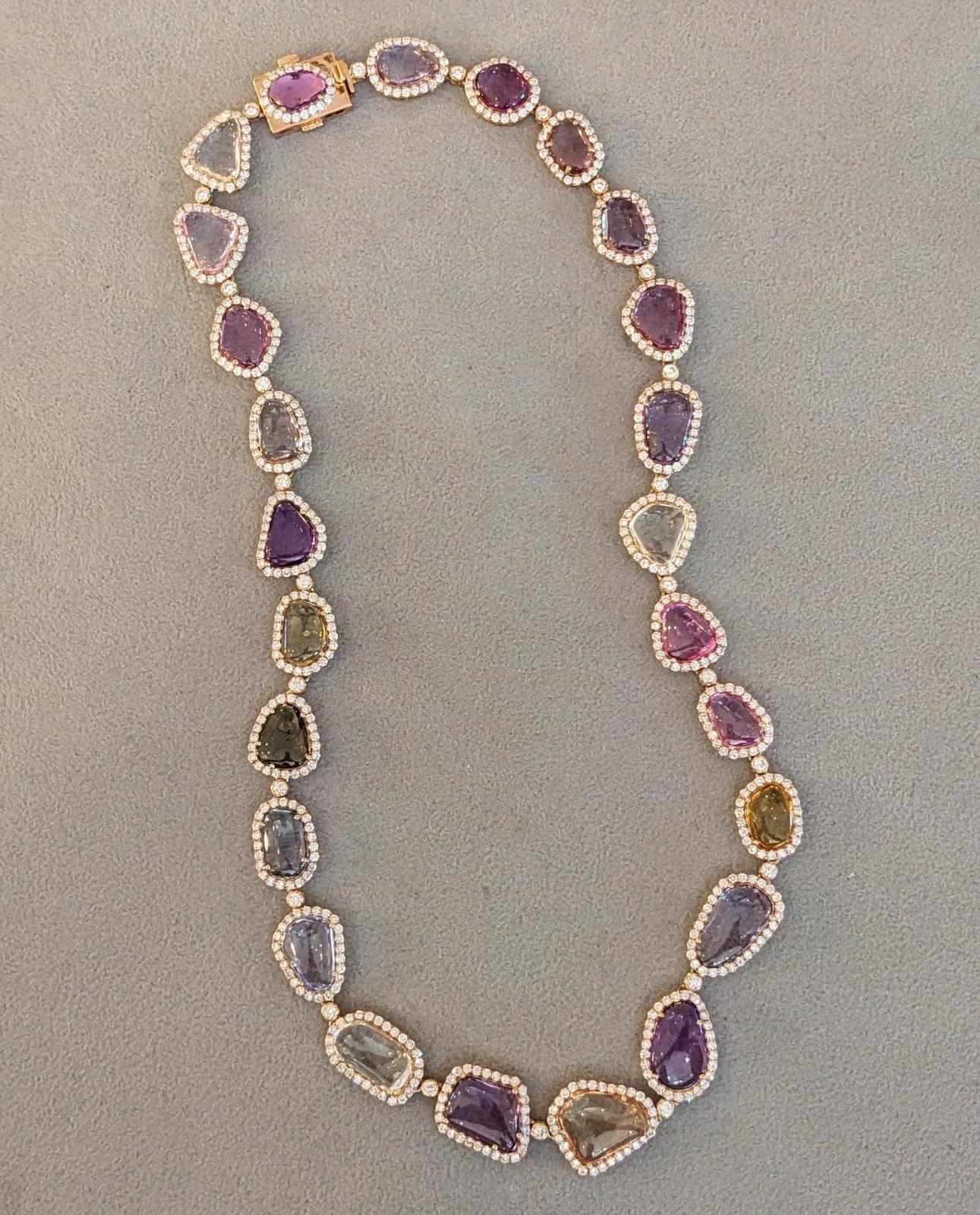 Collana di zaffiri e diamanti non riscaldati in oro rosa 18k In condizioni ottime in vendita a La Jolla, CA