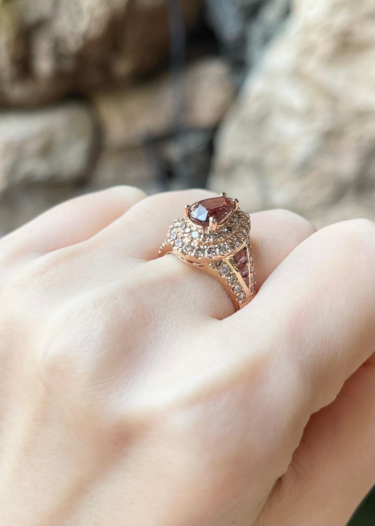 Women's Unheated Brown Sapphire, Brown Sapphire and Brown Diamond Ring in 18K Rose Gold For Sale