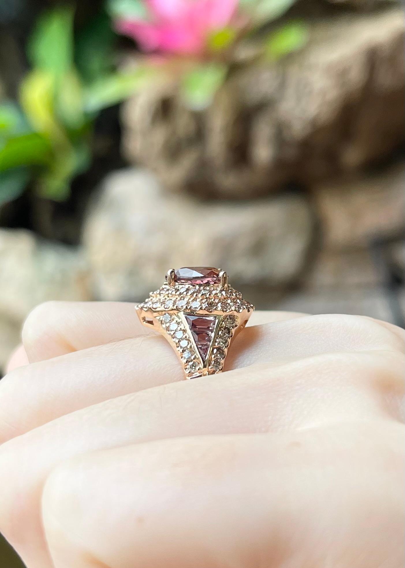 Unheated Brown Sapphire, Brown Sapphire and Brown Diamond Ring in 18K Rose Gold For Sale 1