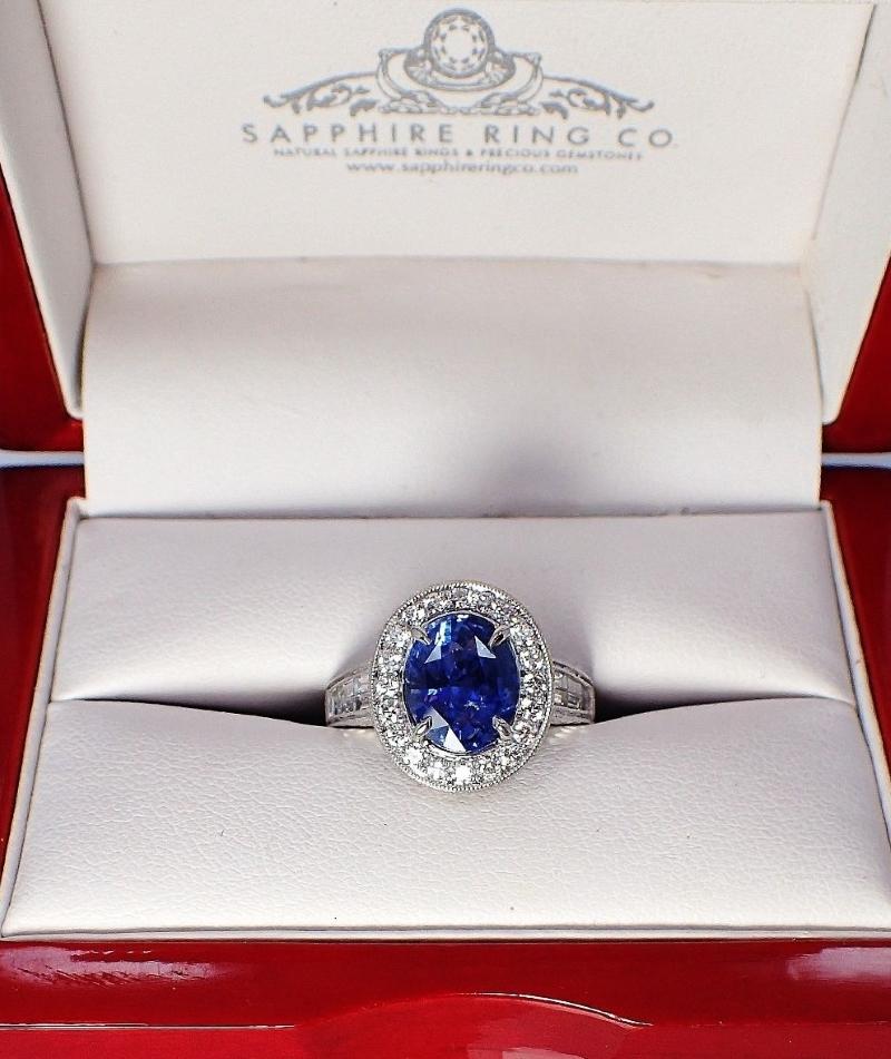 Unheated Sapphire Ring, 3.03ct Platinum GIA Certified Royal Blue Ceylon Sapphire For Sale 2