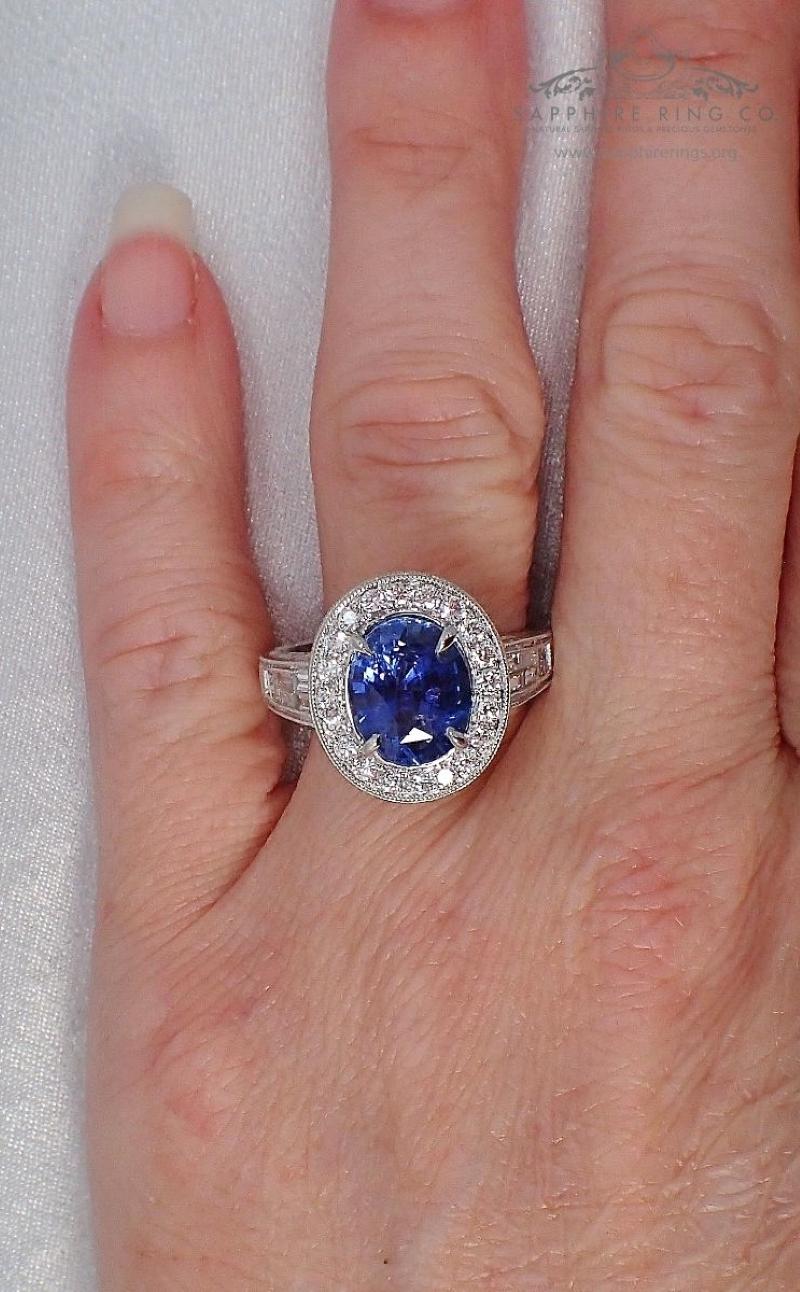 Unheated Sapphire Ring, 3.03ct Platinum GIA Certified Royal Blue Ceylon Sapphire For Sale 1
