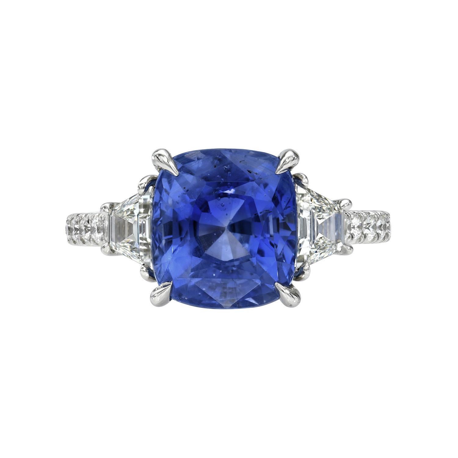Unheated Sapphire Ring 5.59 Carat cushion Sri Lanka Natural  In New Condition For Sale In Beverly Hills, CA