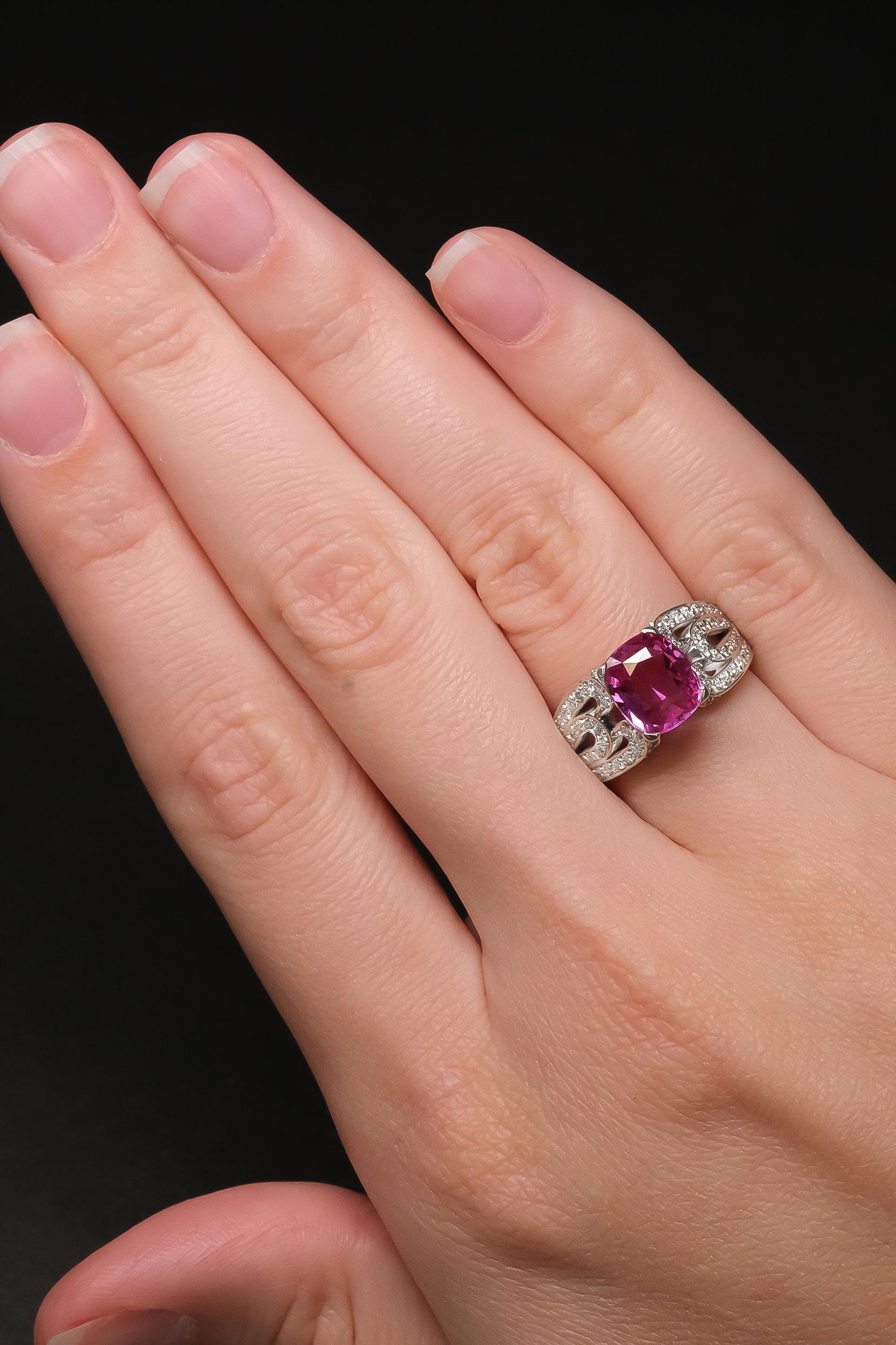 Unerhitzter Saphir Stein 3,57 Karat in 14K Weißgold Ring mit Diamanten / GIA-Bericht im Angebot 3