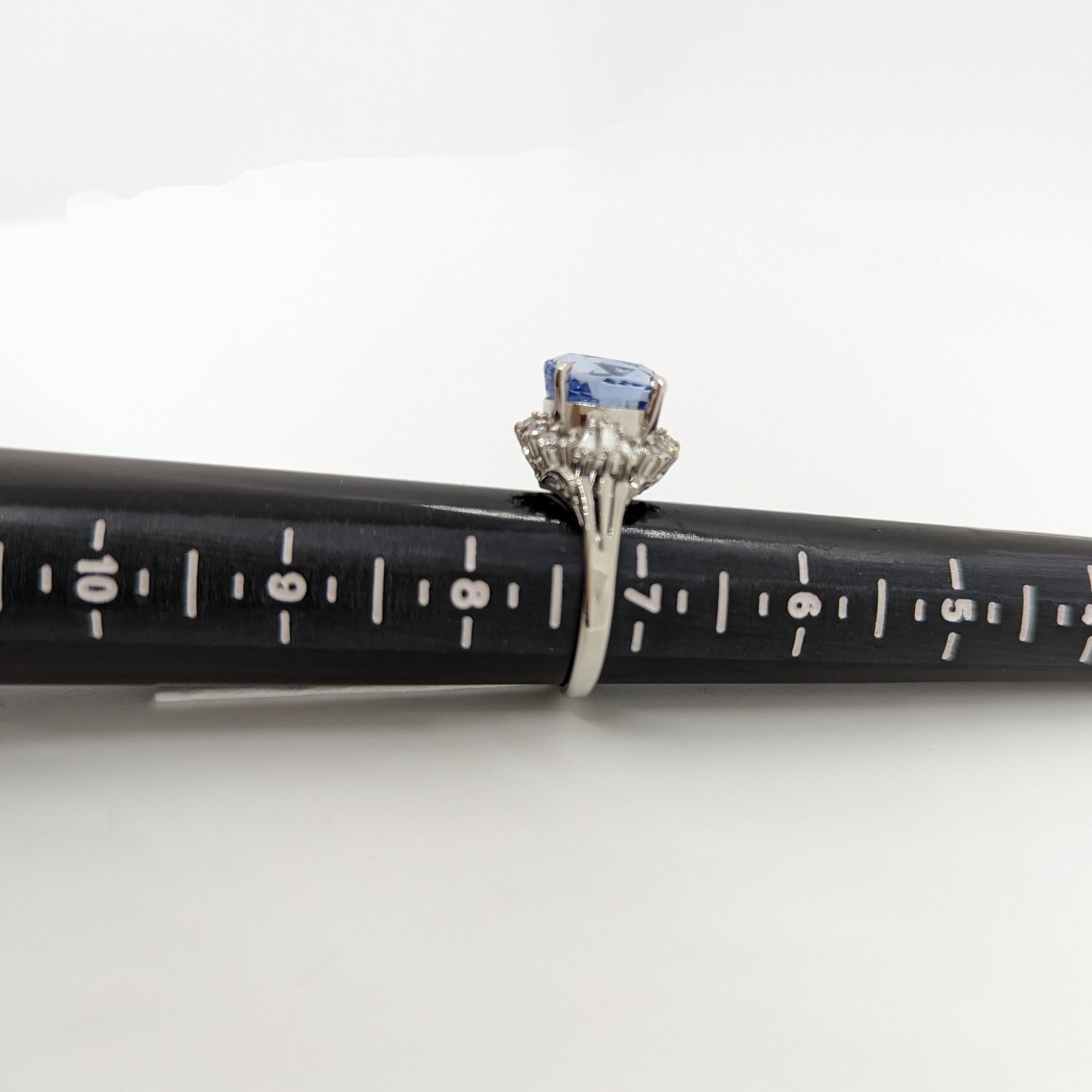 Unheated Sri Lanka Blue Sapphire and White Diamond Cocktail Ring in Platinum For Sale 1