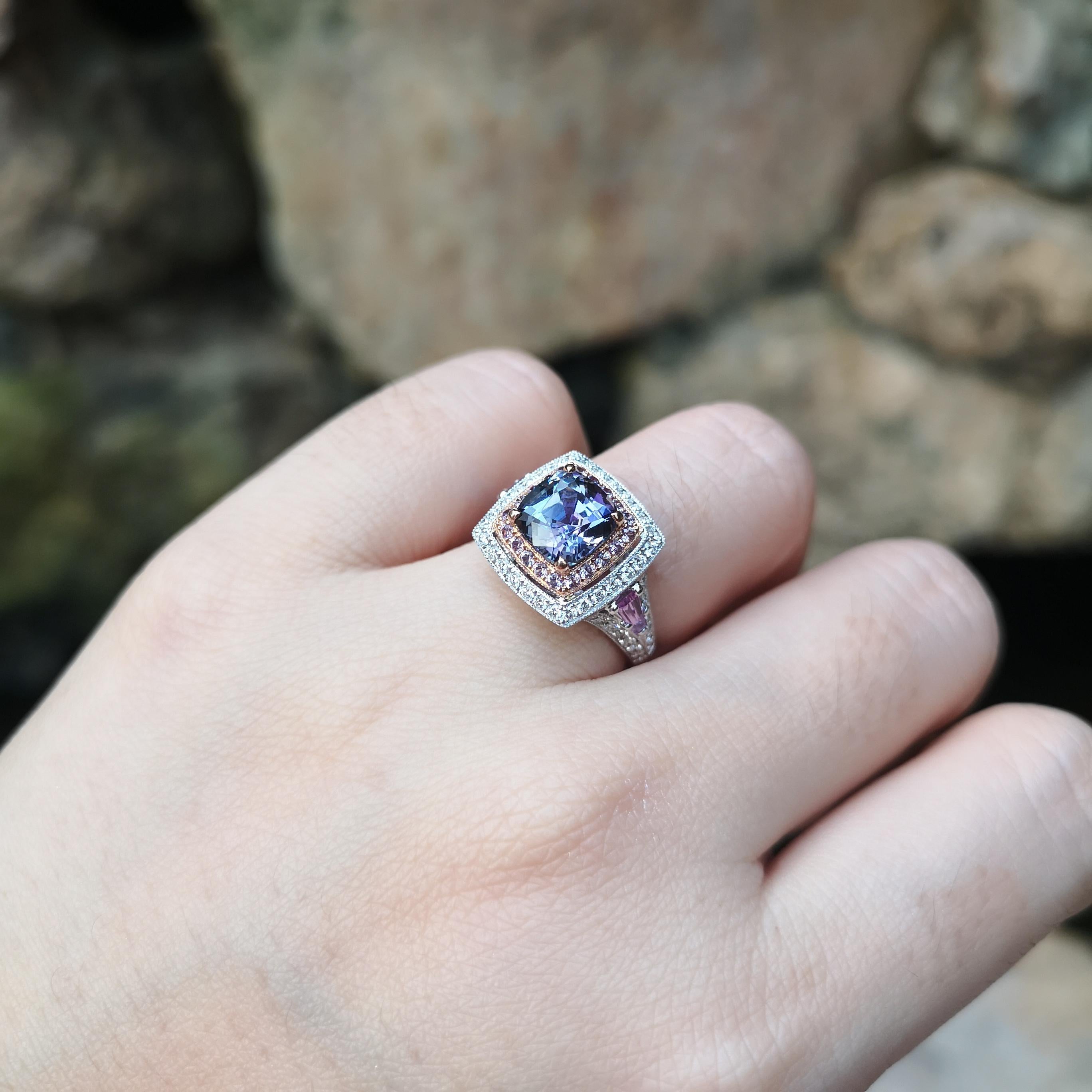 Unheated Tanzanite, Purple Sapphire and Diamond Ring set in 18K White Gold In New Condition For Sale In Bangkok, TH