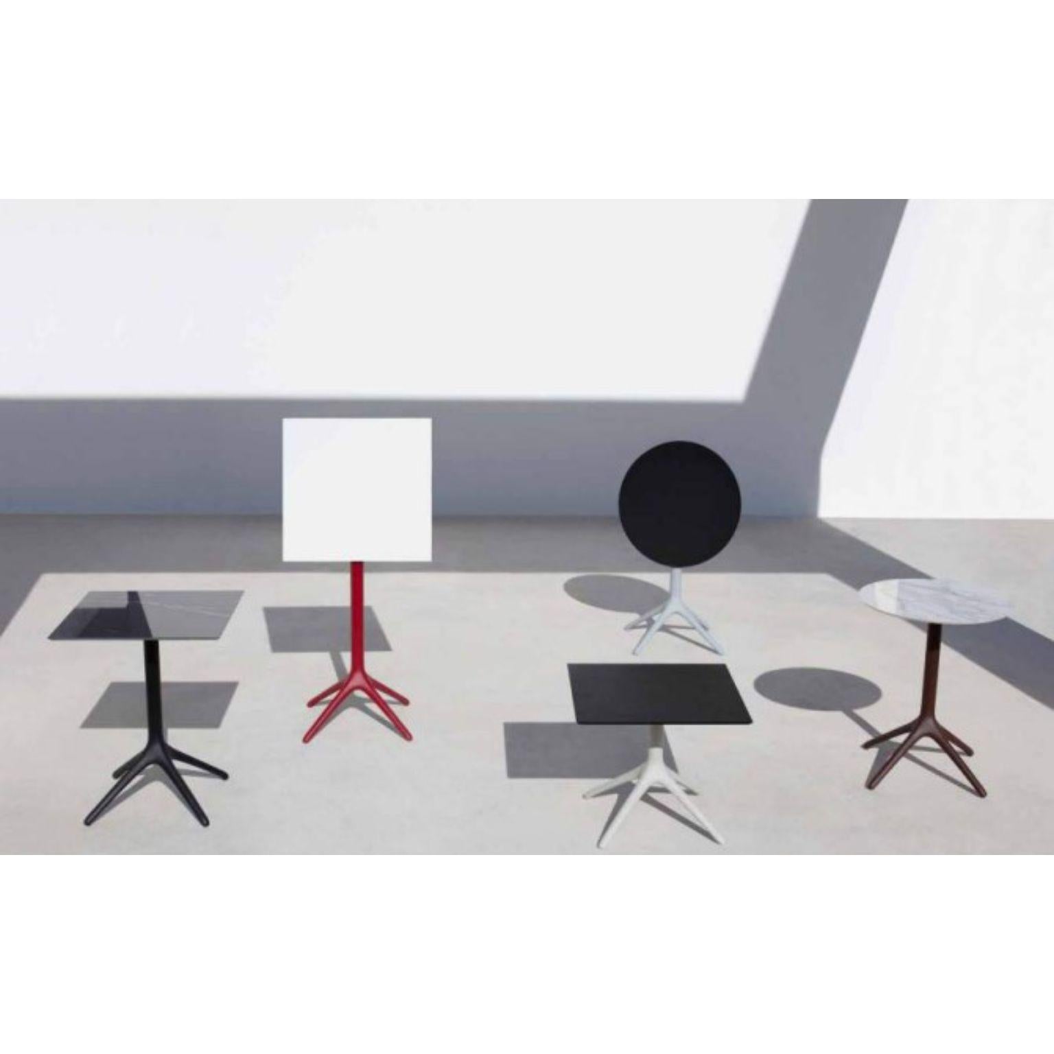 Uni Black Table 105 by Mowee For Sale 2