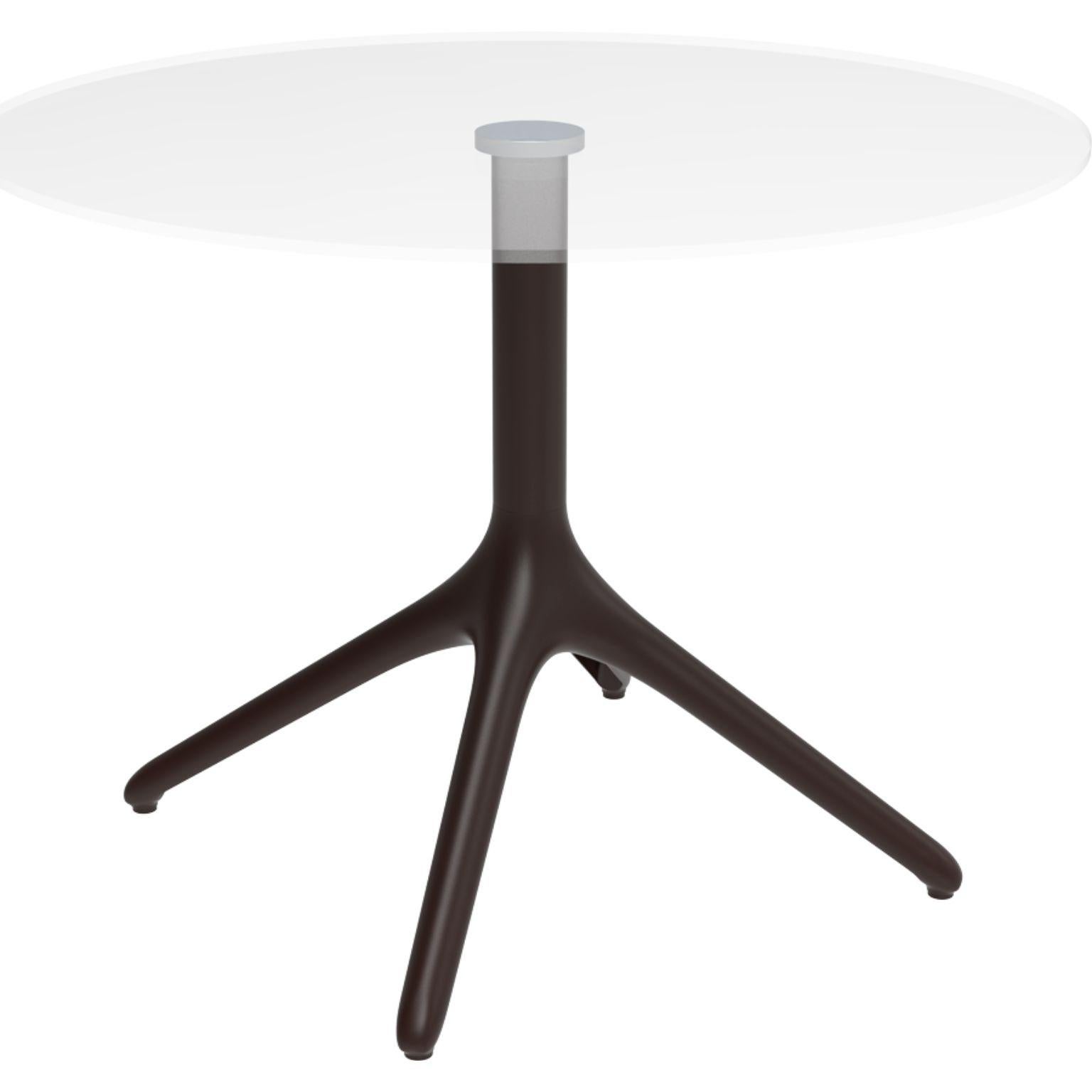 Uni chocolate table XL 73 by MOWEE
Dimensions: D 50 x H 73 cm
Material: Aluminium, tempered glass
Weight: 9 kg
Also available in different colours and finishes.

A table designed to be as versatile as possible and can coexist with a variety of