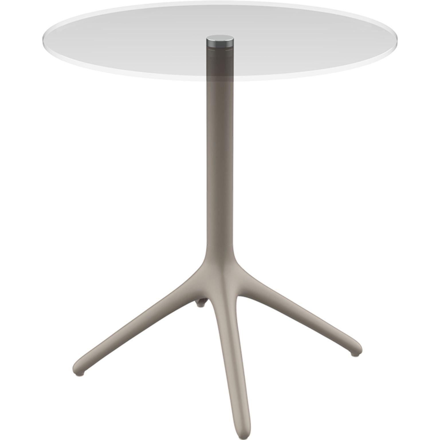 Uni cream table 73 by MOWEE
Dimensions: D 45.5 x H 73 cm
Material: Aluminium, tempered glass
Weight: 5.5 kg
Also available in different colours and finishes. Collapsable version available.

A table designed to be as versatile as possible and