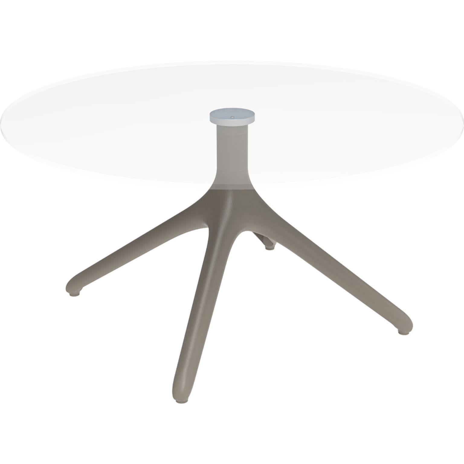 Uni cream table XL 50 by MOWEE
Dimensions: D 50 x H 50 cm
Material: Aluminium, tempered glass
Weight: 8.8 kg
Also available in different colours and finishes.

A table designed to be as versatile as possible and can coexist with a variety of