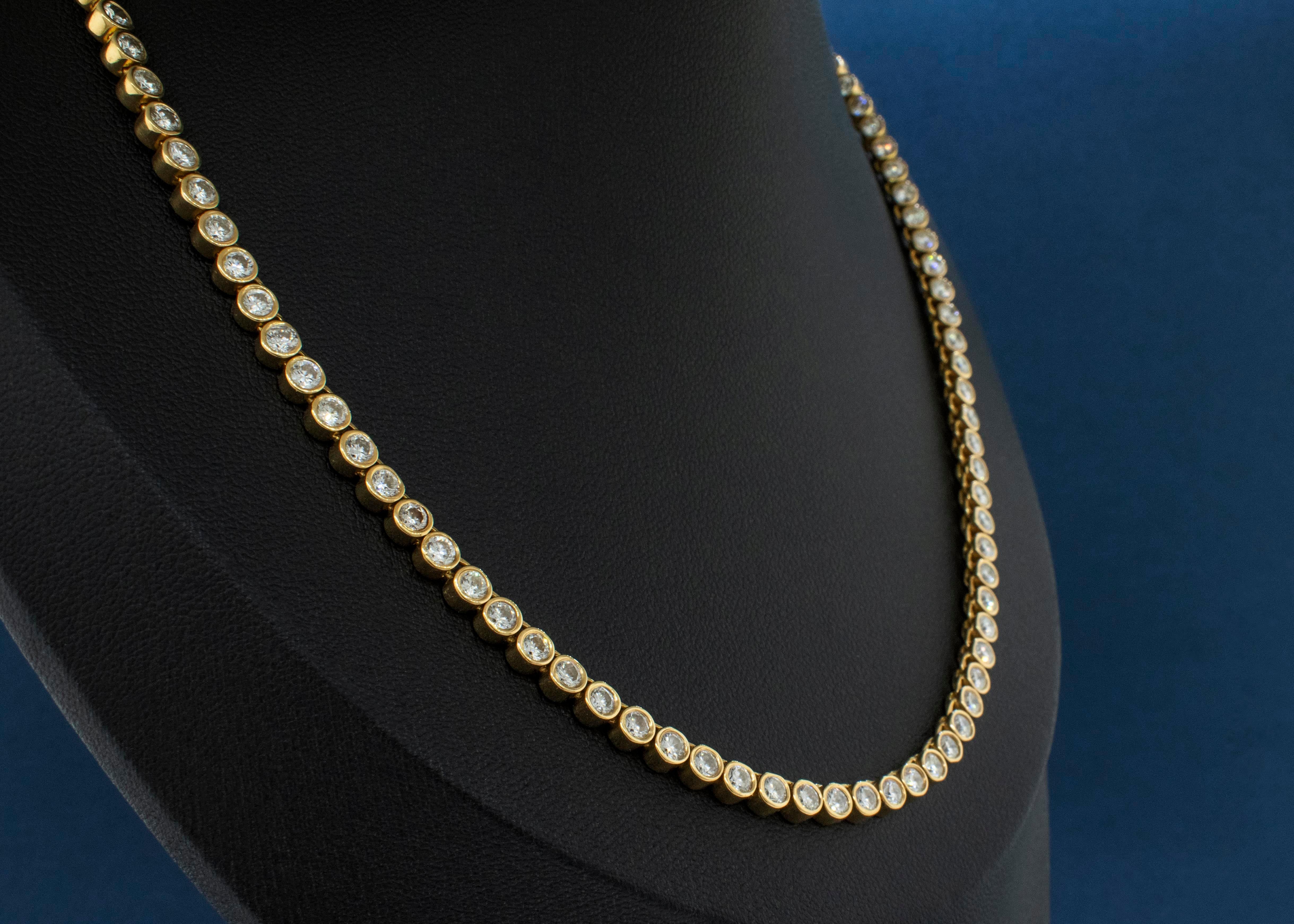 Contemporary Uniform Object 18K Yellow Gold Bezel Set Diamond Necklace