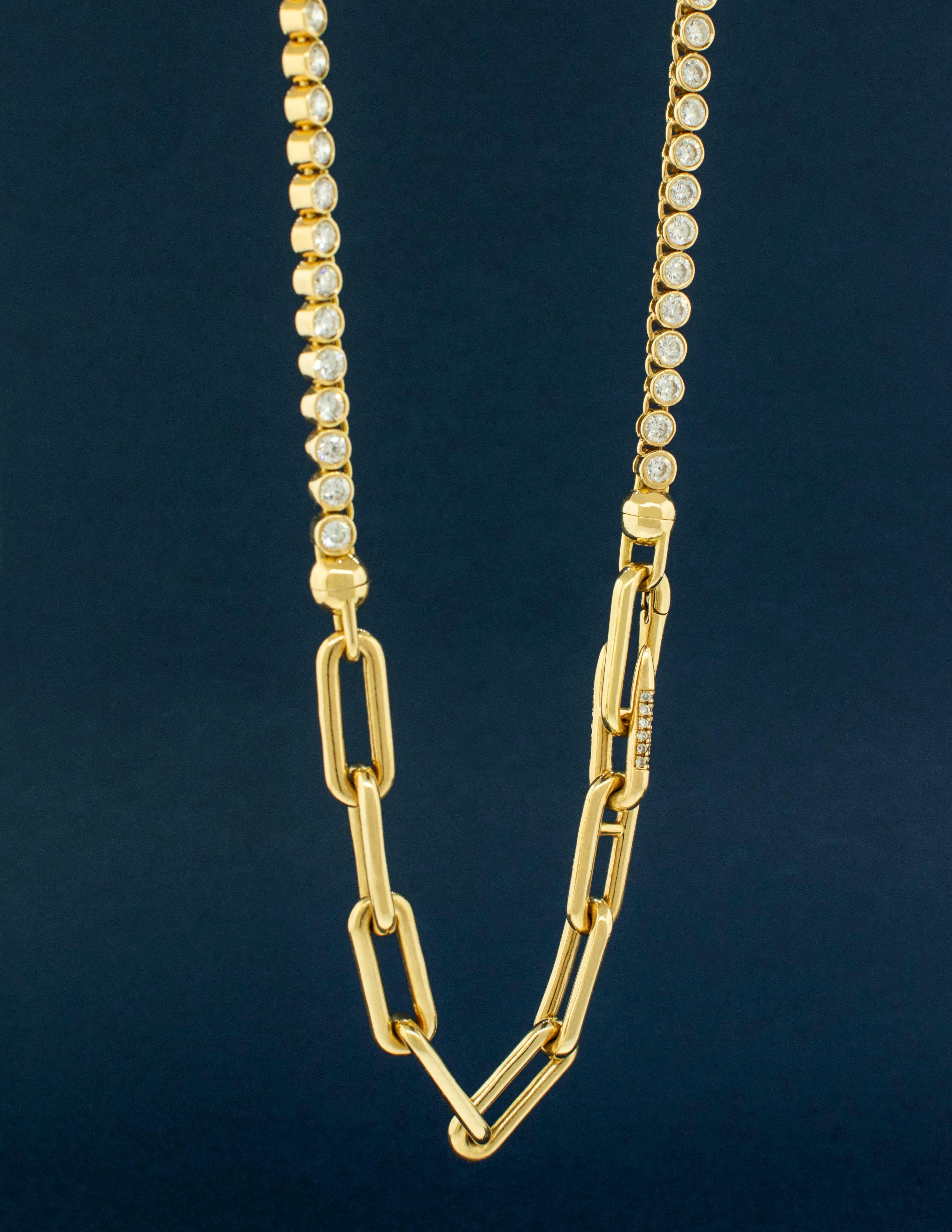 Women's Uniform Object 18K Yellow Gold Bezel Set Diamond Necklace