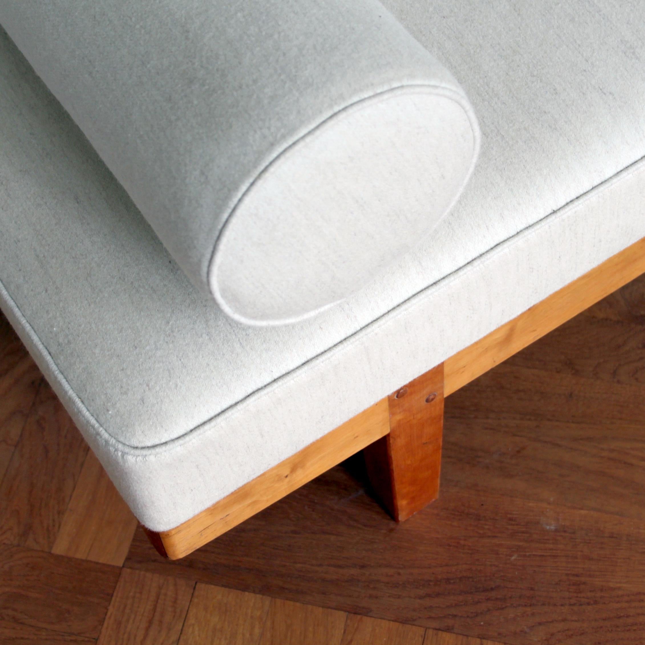 Unika Daybed by Carl-Axel Acking in Birch and Wool In Good Condition In Copenhagen, DK