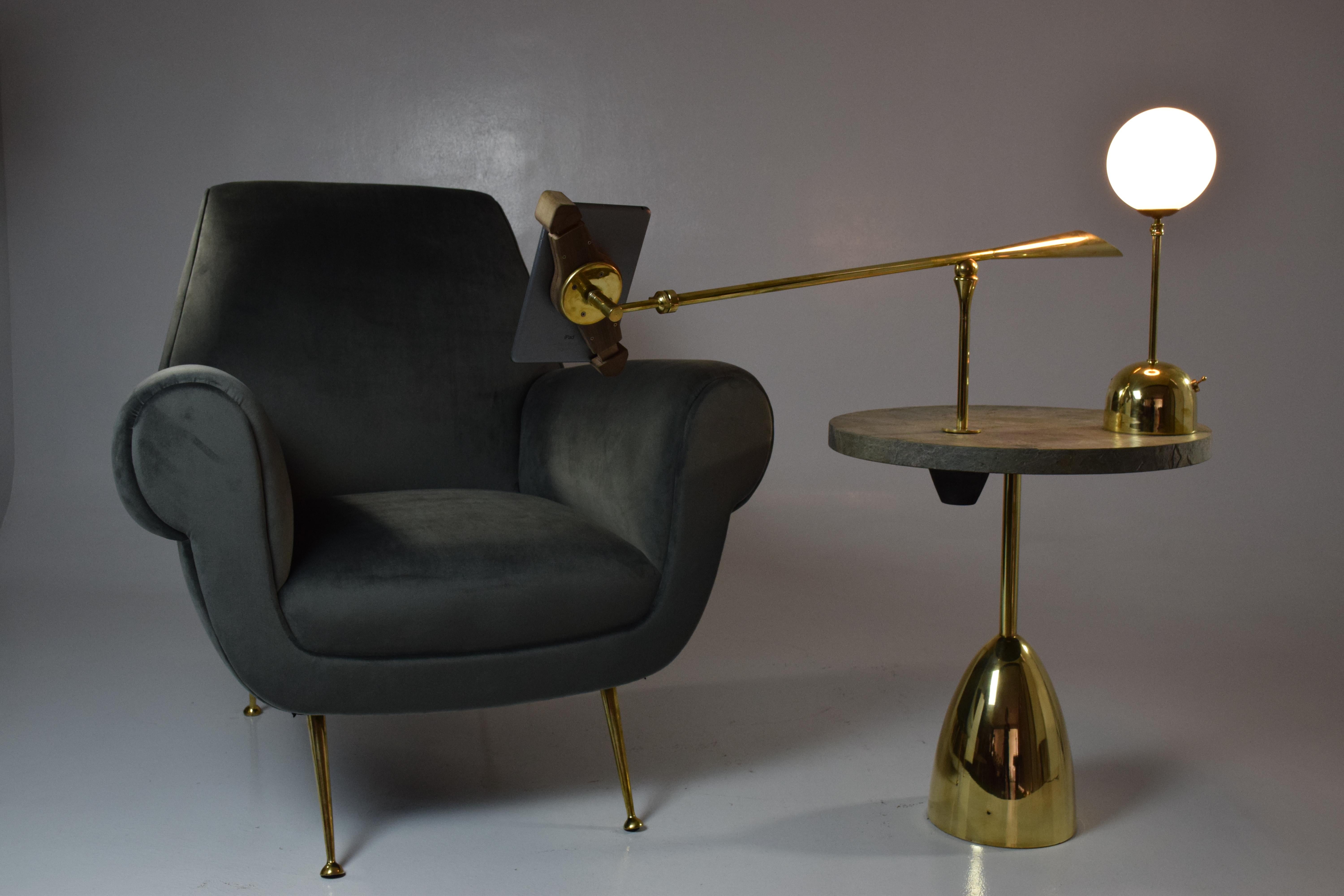 Unio 1-3 Contemporary Wireless Brass Led Lamp, Flow Collection In New Condition In Paris, FR