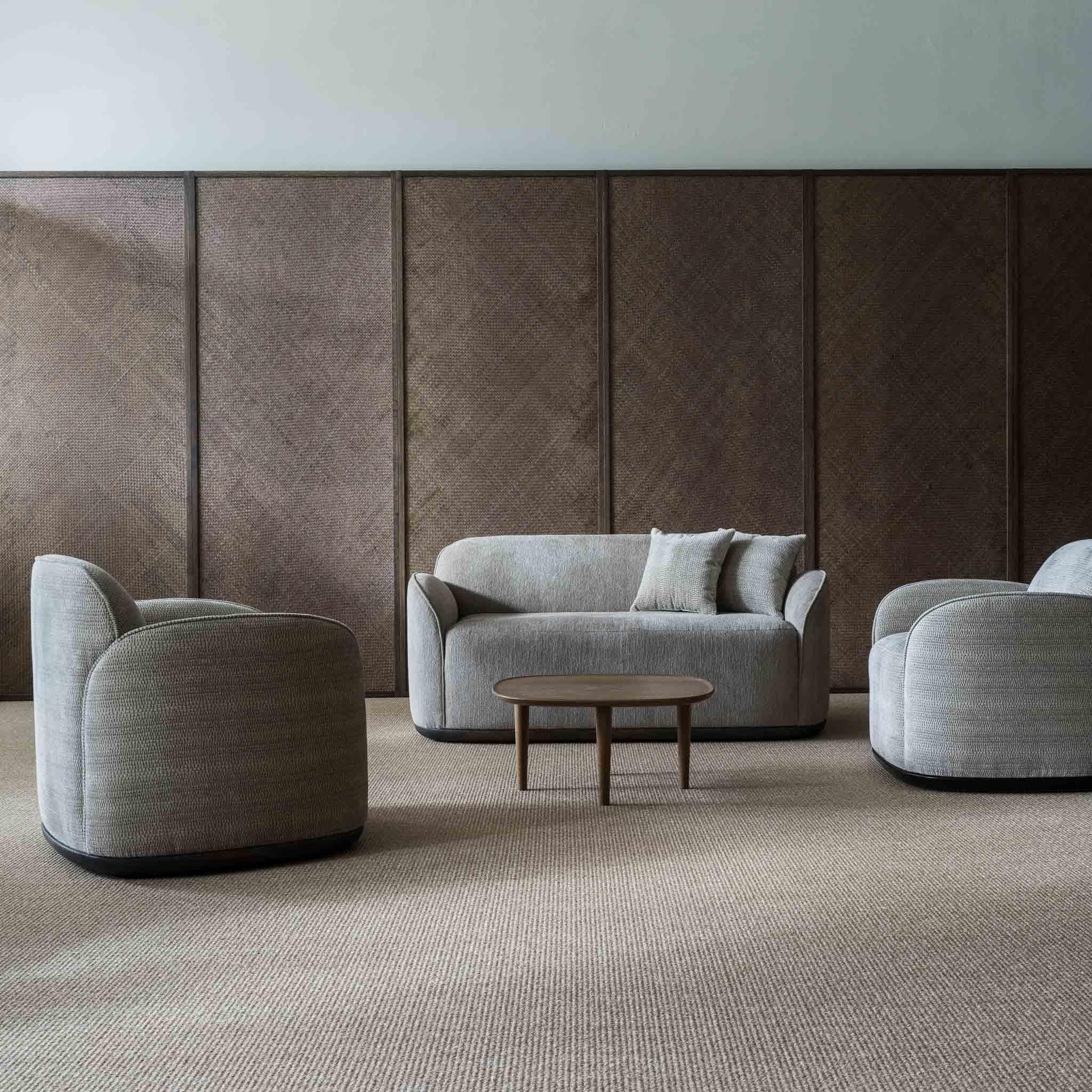 Unio Armchair by Poiat  Furniture For Sale 2