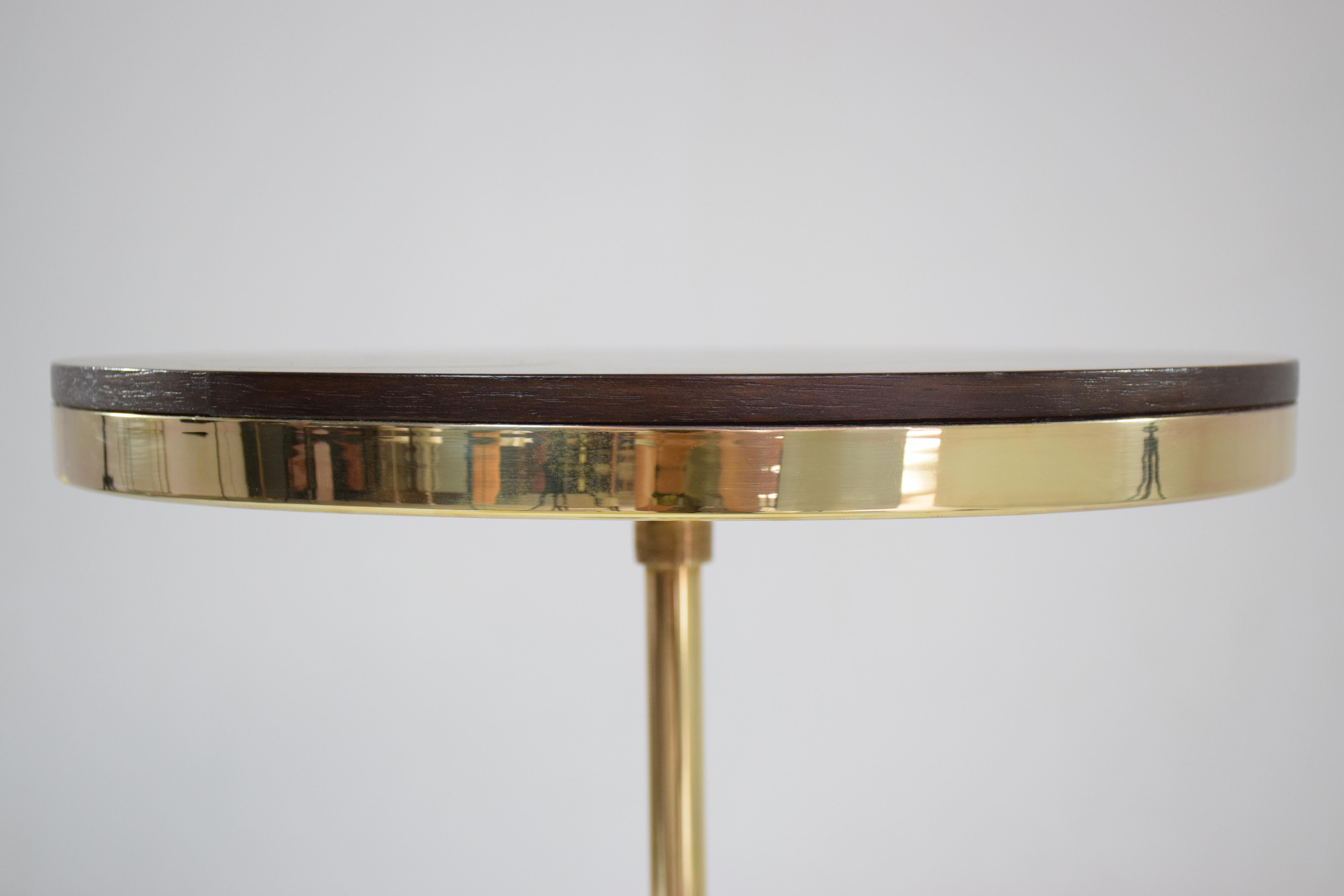 Unio Contemporary Brass Charging Side Table, Flow Collection 9