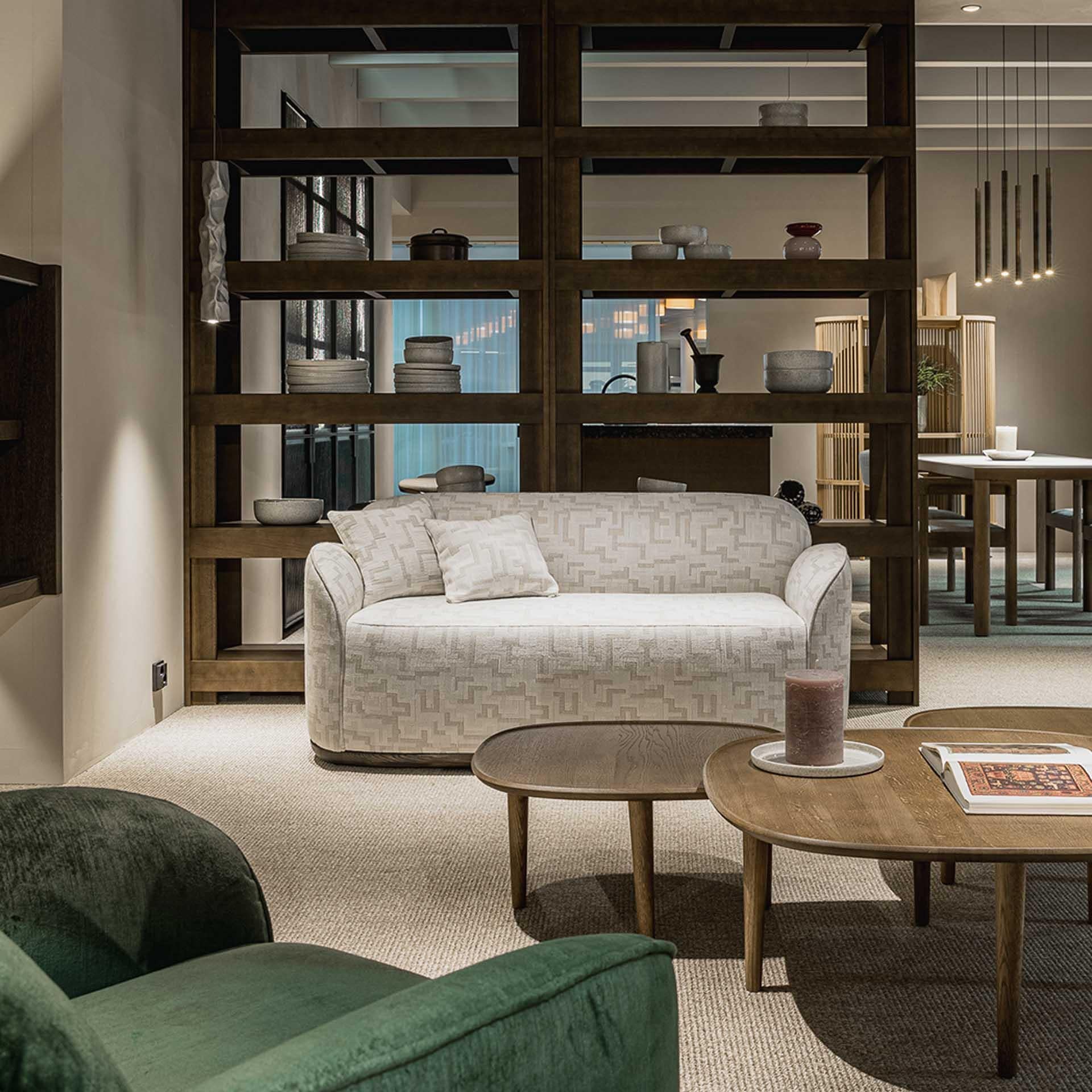 Scandinavo moderno Poltrona Unio di Poiat Furniture in vendita