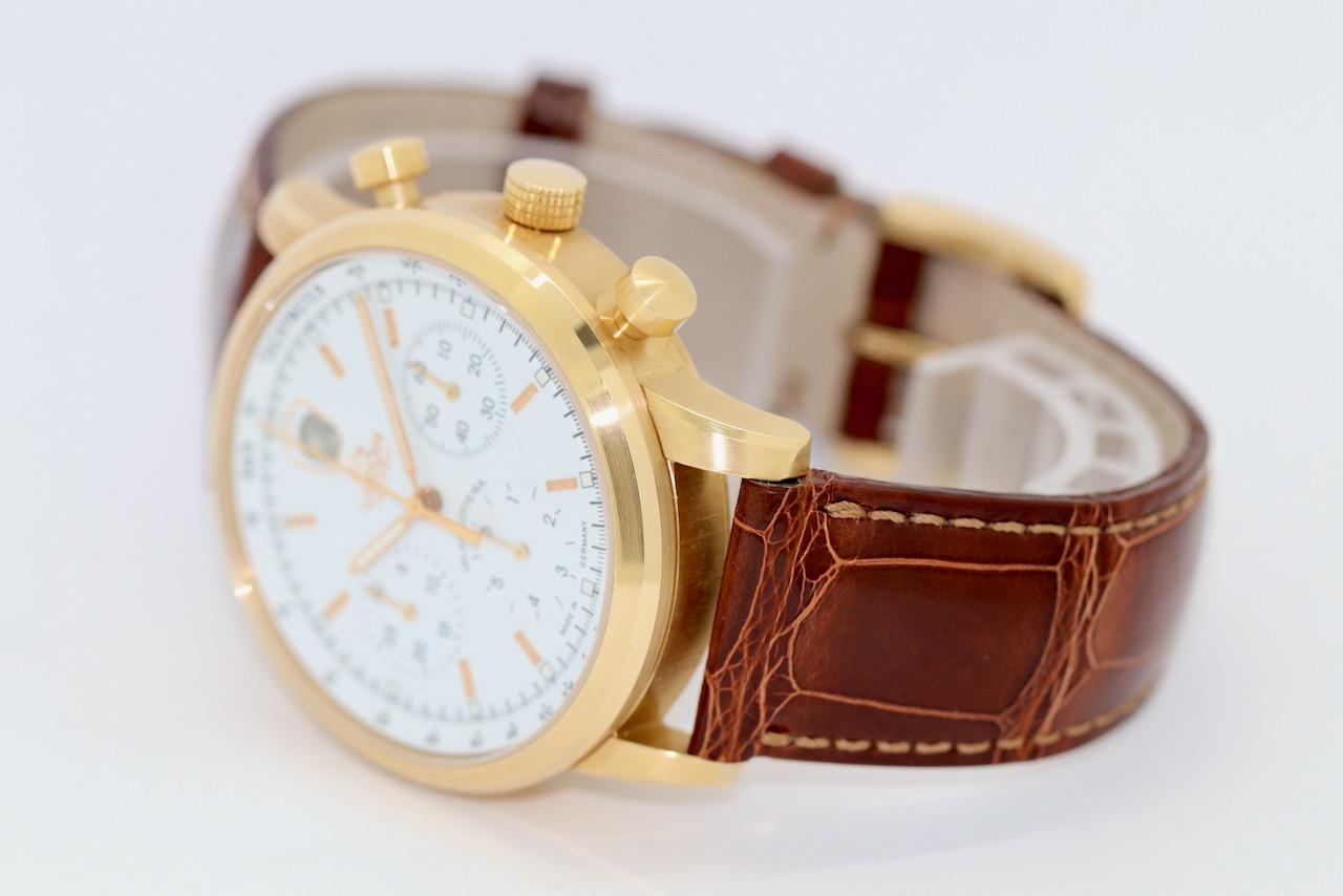 Union Glashütte Chronograph 18 Karat Gold, Automatic, Limited to 50, Saxony. In Good Condition For Sale In Berlin, DE