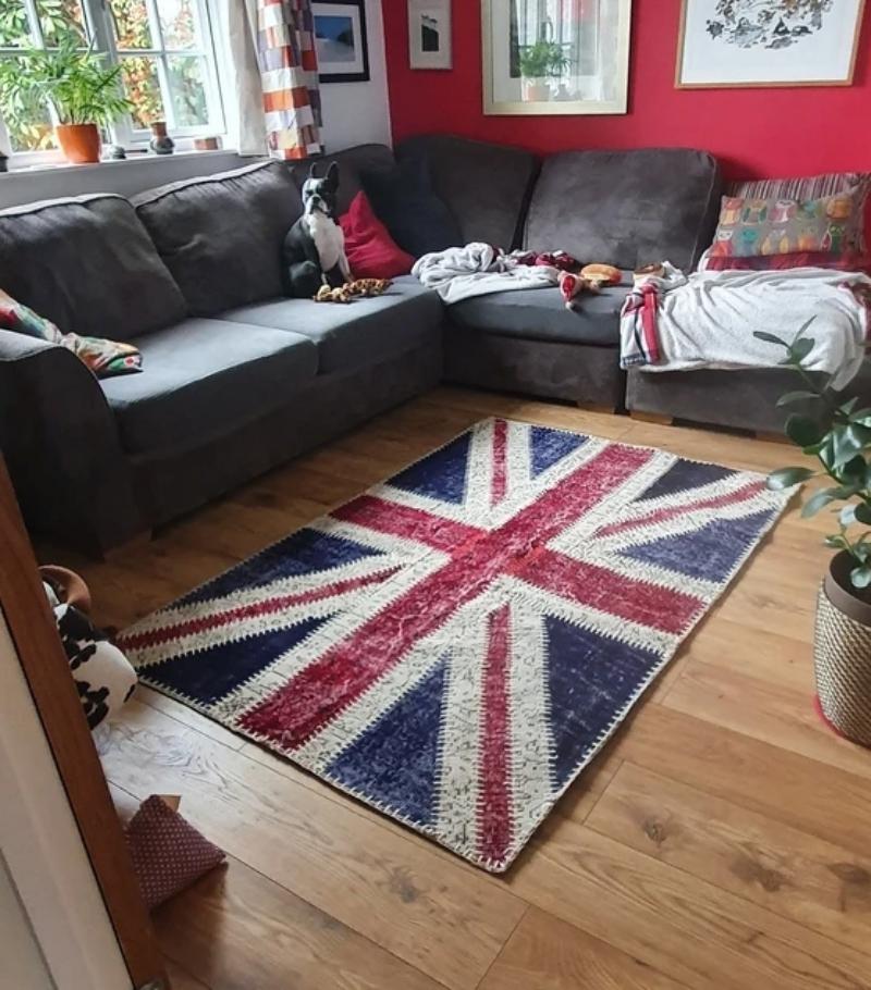 Union Jack Britischer Patchwork-Teppich im Flaggendesign. Maßgefertigte Farben und Größen im Zustand „Neu“ im Angebot in Spring Valley, NY