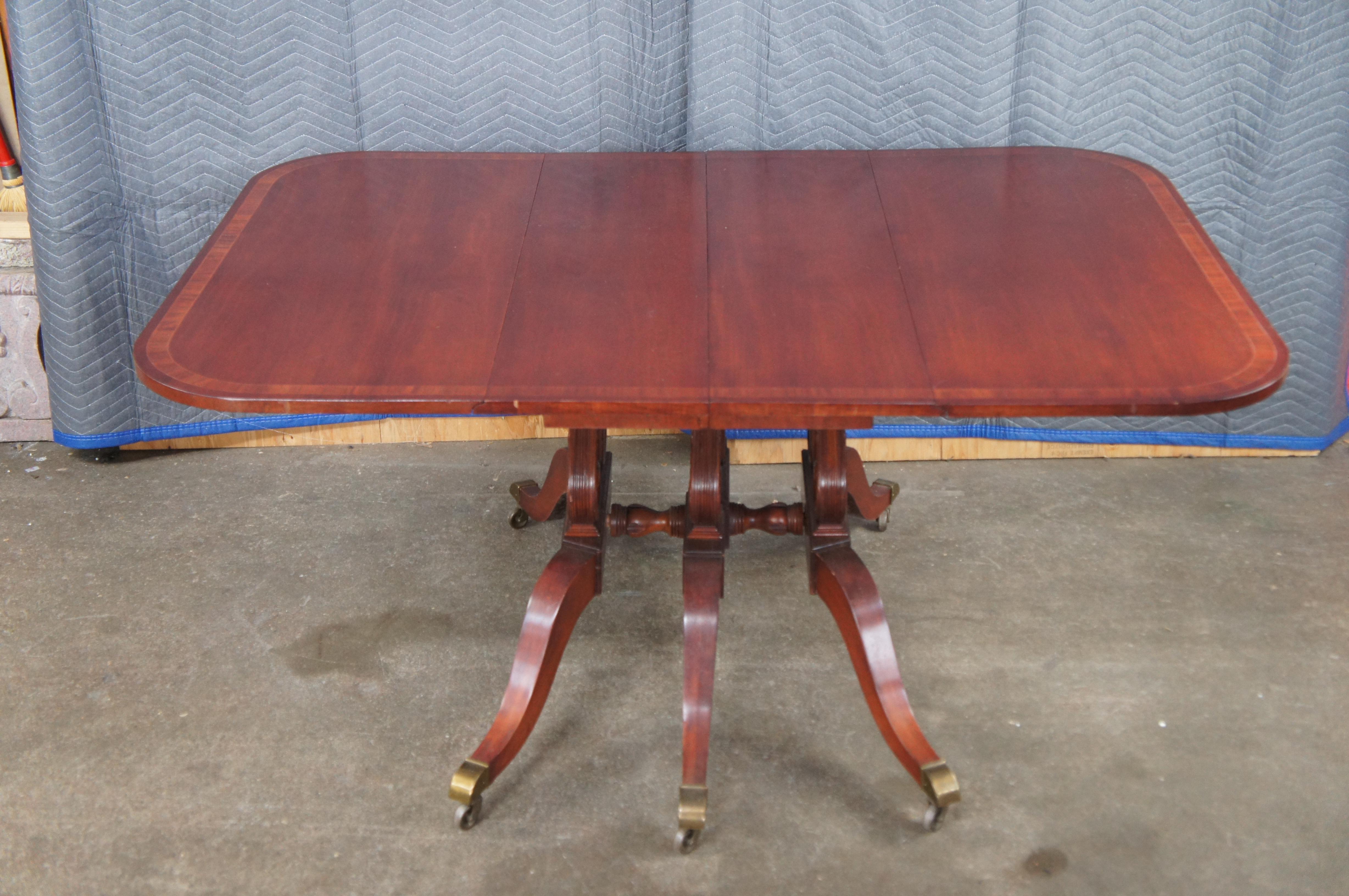 20th Century Union National Mid Century Duncan Phyfe Style Mahogany Drop Leaf Dining Table For Sale