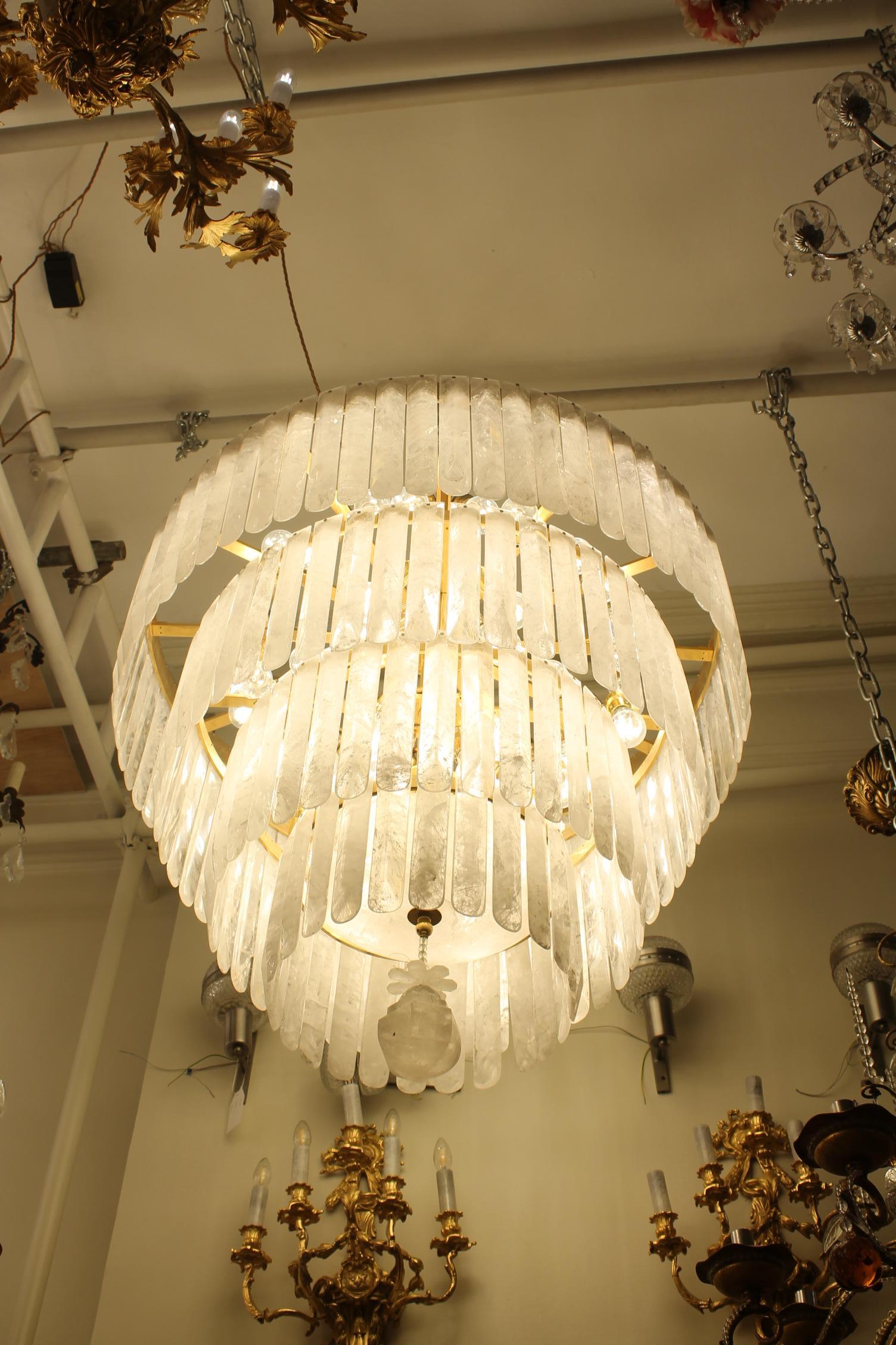  Uniqe exceptional pair of rock crystal chandeliers In Distressed Condition In London, GB