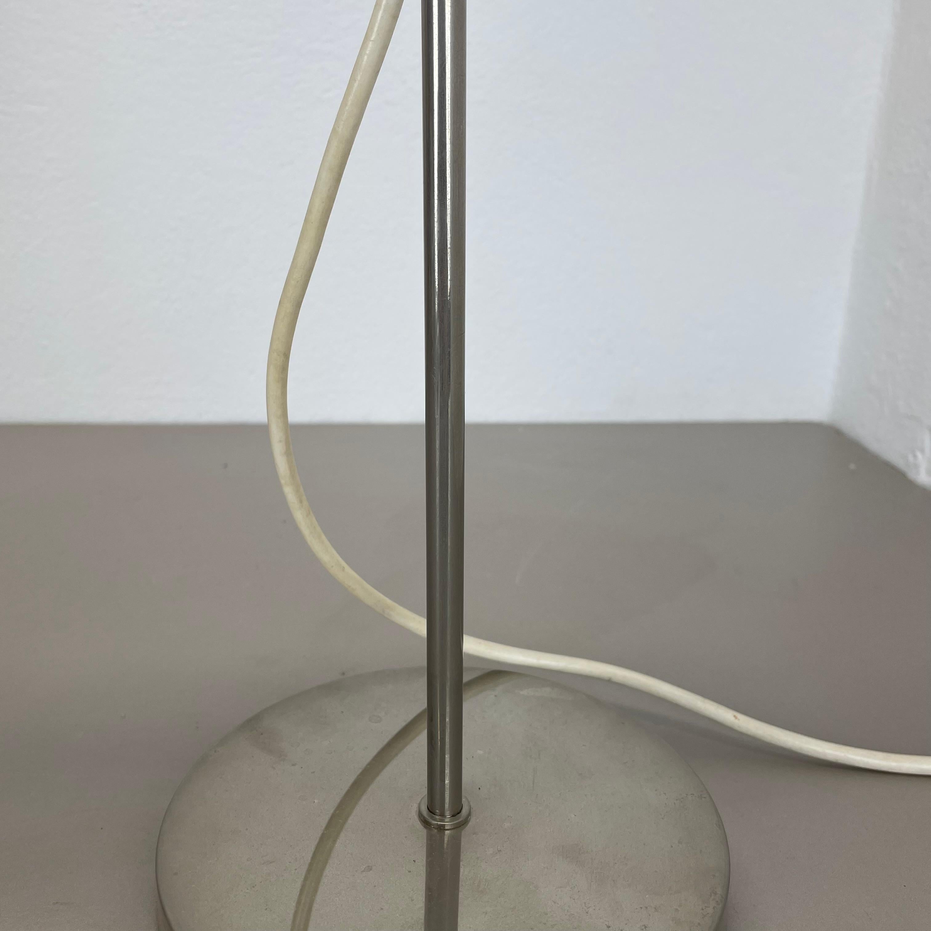 única mesa cromada de 1 punto Lámpara estilo Koch & Lowy OMI Lighting Alemania, 1970 en venta 8