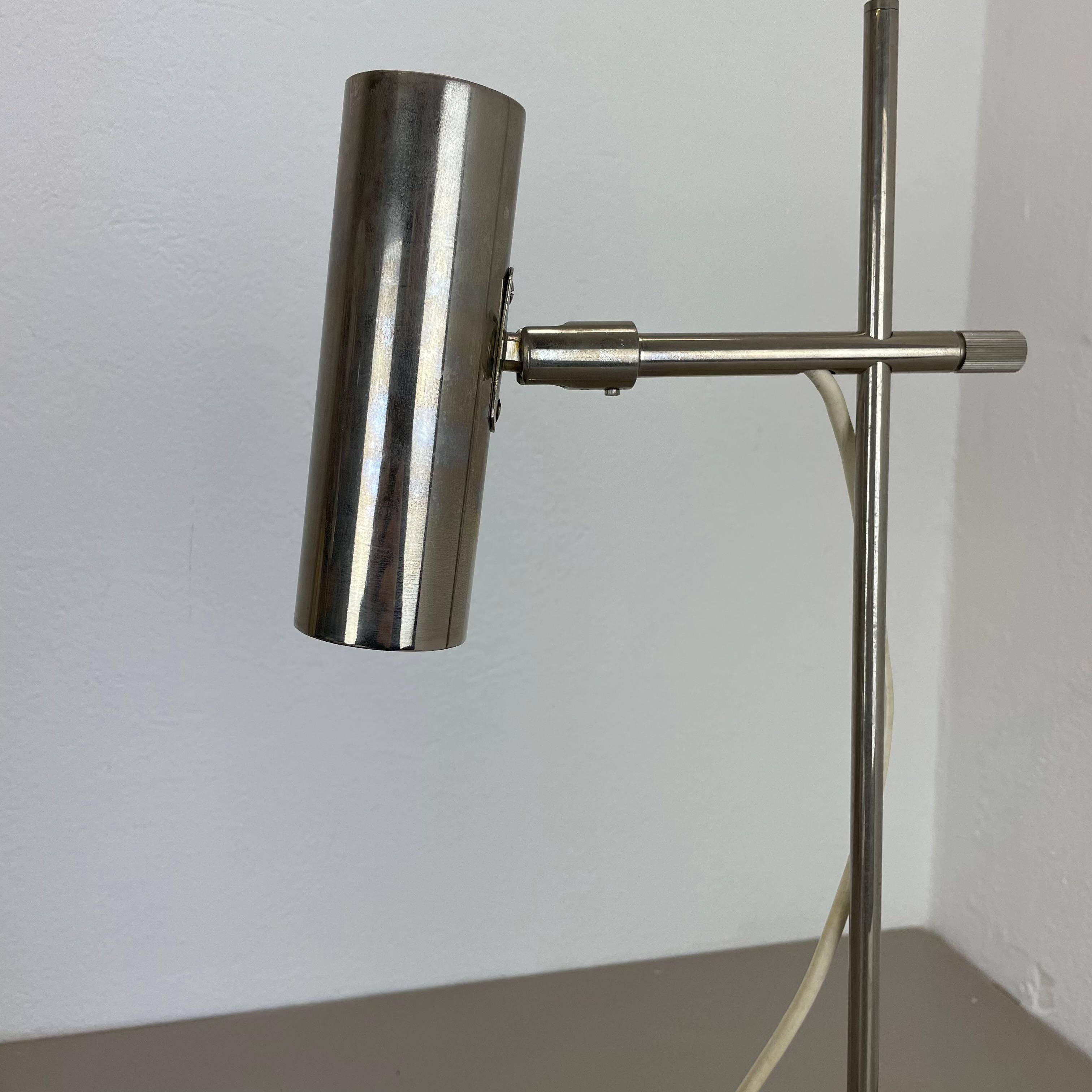 única mesa cromada de 1 punto Lámpara estilo Koch & Lowy OMI Lighting Alemania, 1970 en venta 12