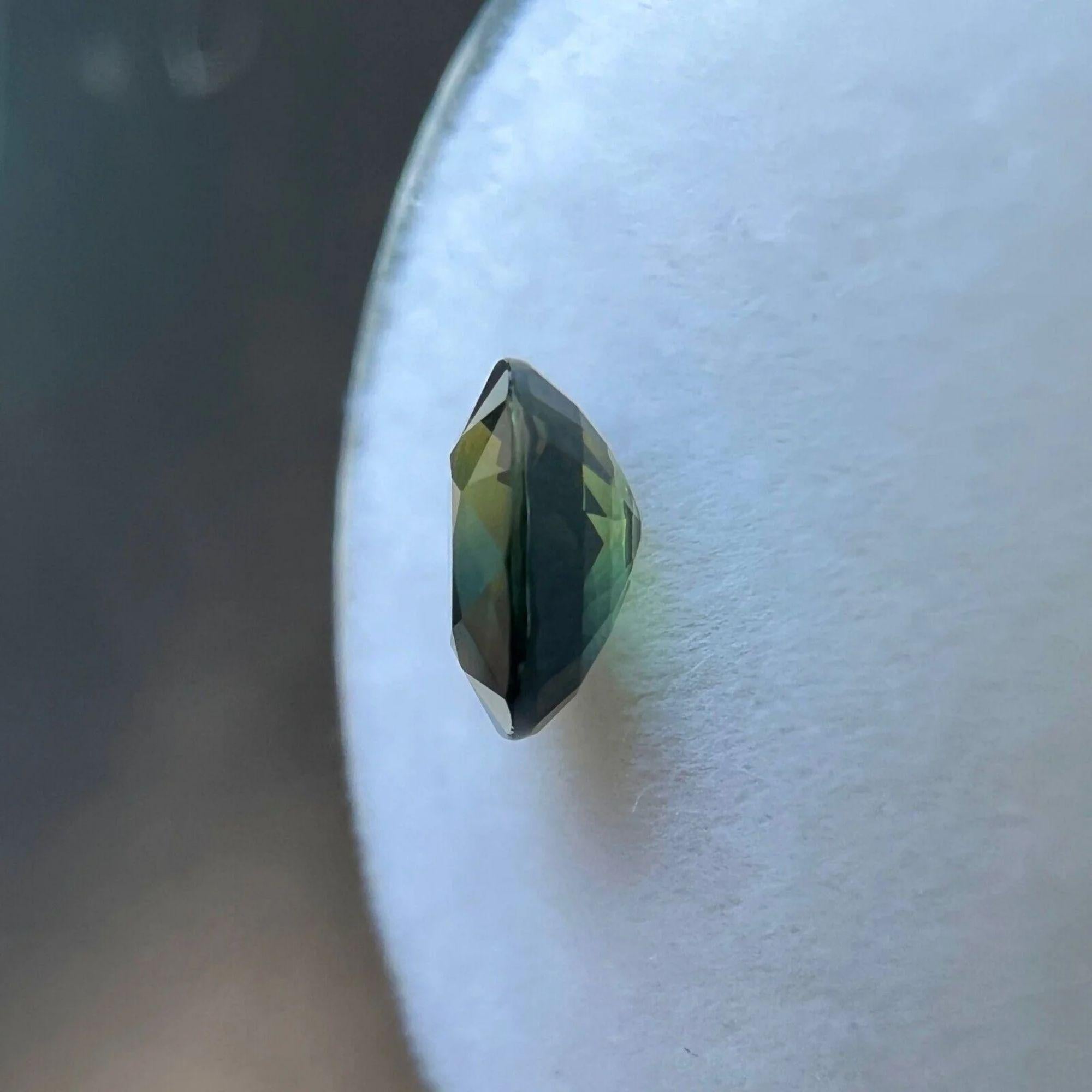 Saphir naturel unique taille coussin de 1,12 carat de couleur partielle rare VS Neuf - En vente à Birmingham, GB