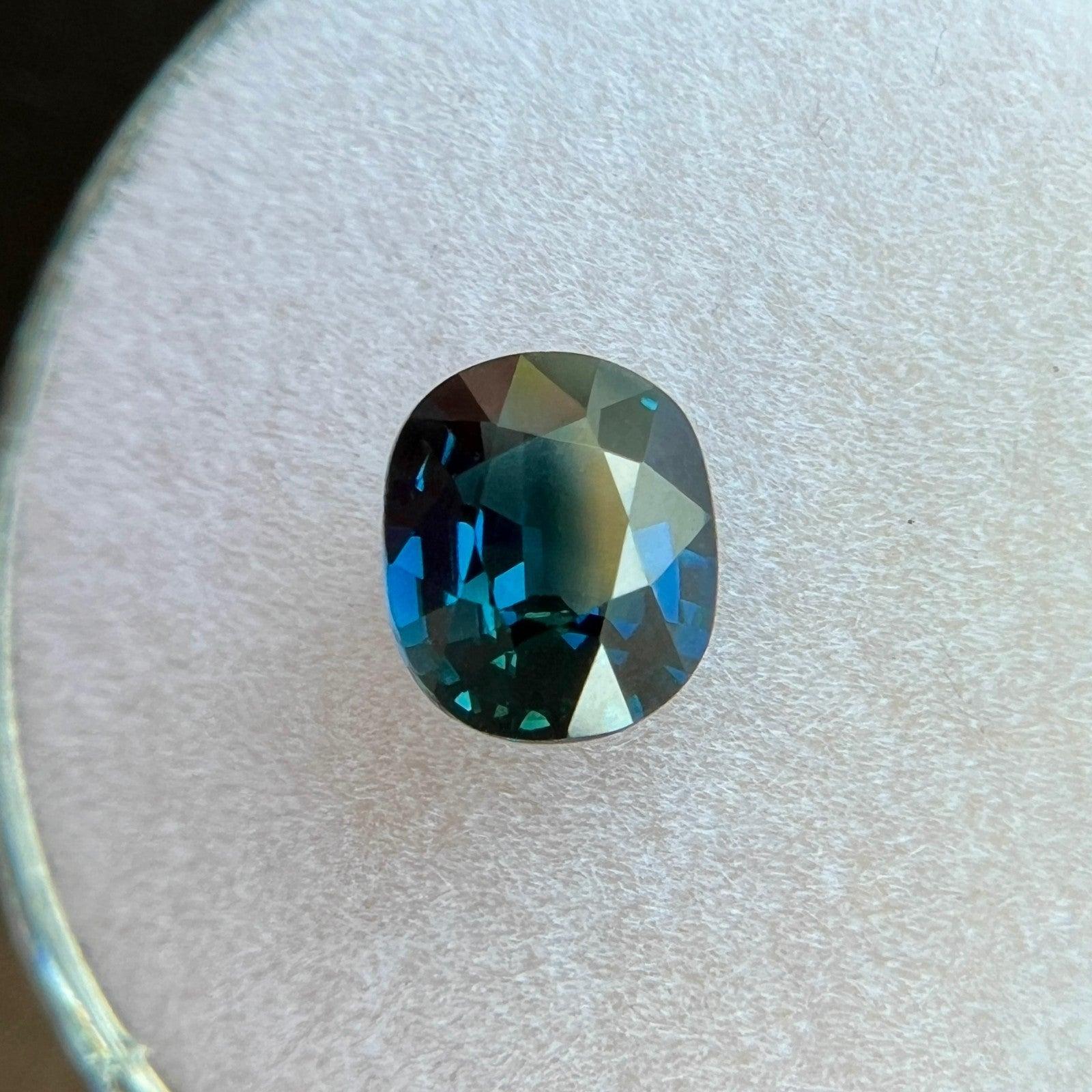 Femenino o masculino Gema única de zafiro australiano bicolor de 1,36 ct con certificado GIA de talla oval 7x5,8 mm en venta