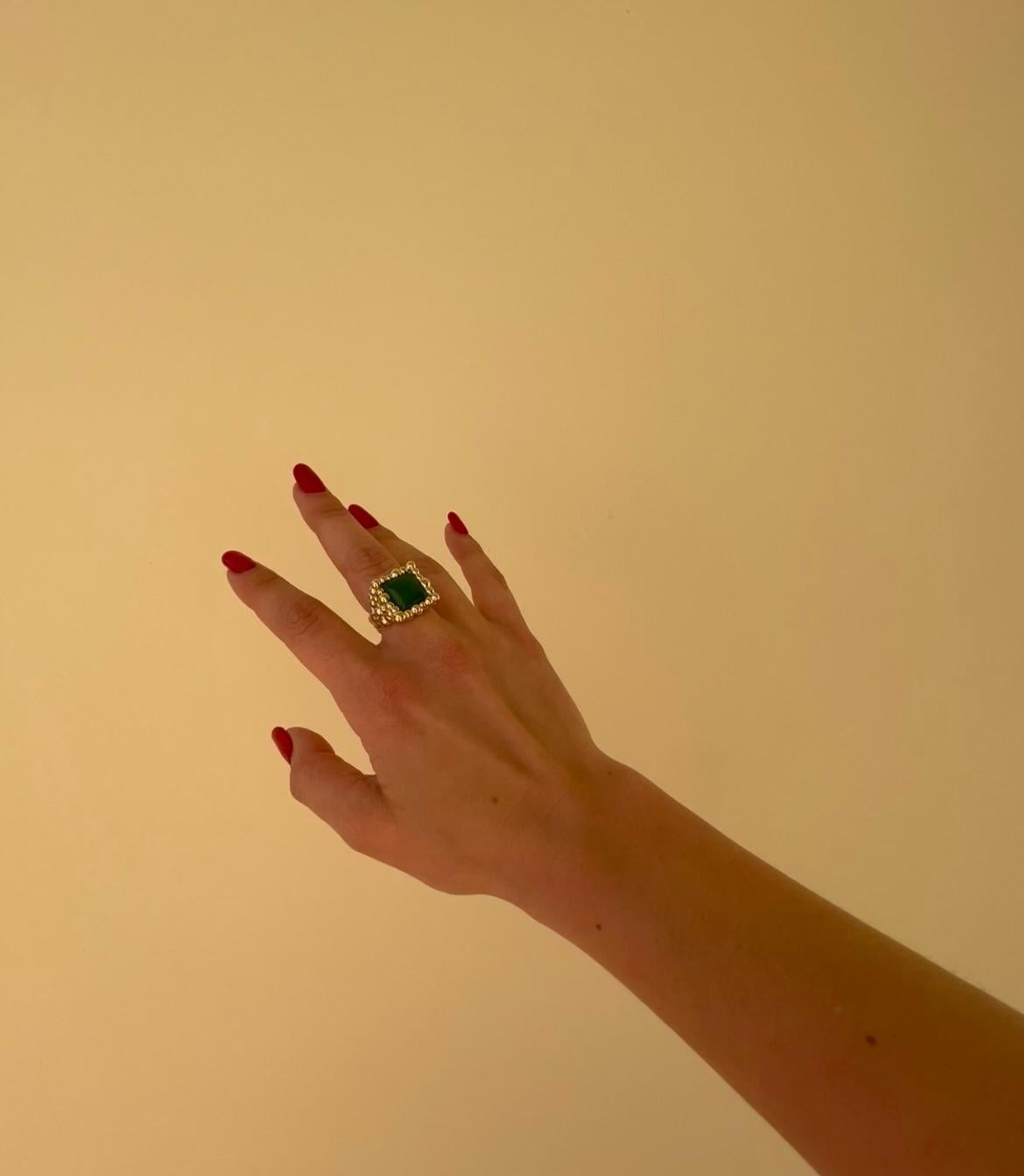 En venta: Anillo único de oro de 14k con diamantes y jade  3