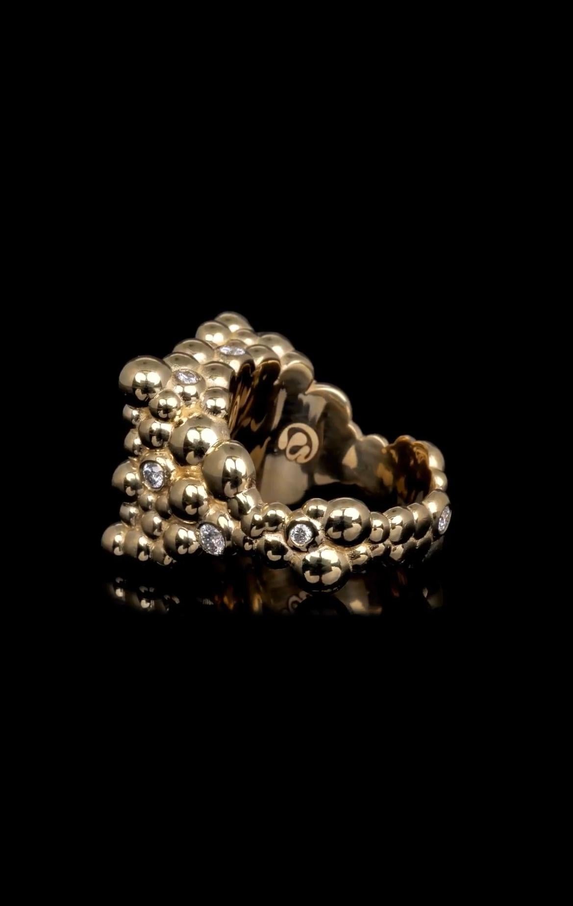 En venta: Anillo único de oro de 14k con diamantes y jade  5