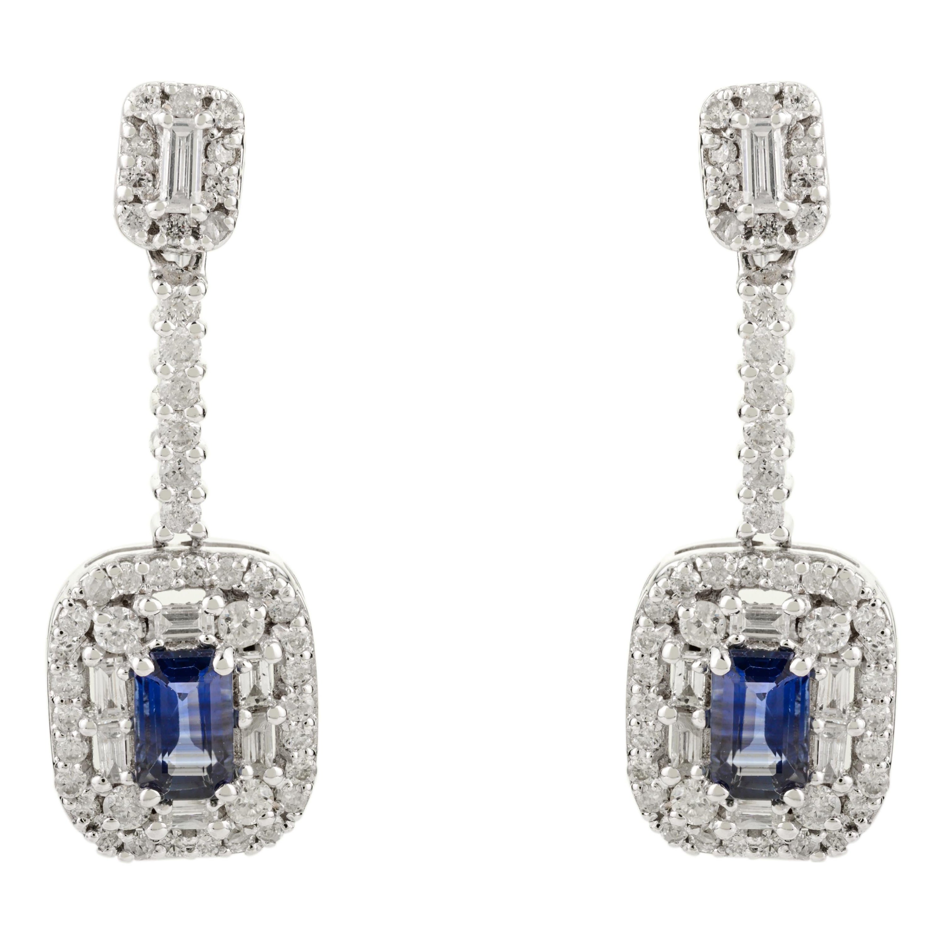Pendientes Únicos de Oro Blanco Macizo de 14k con Zafiro Azul Profundo y Diamante en venta