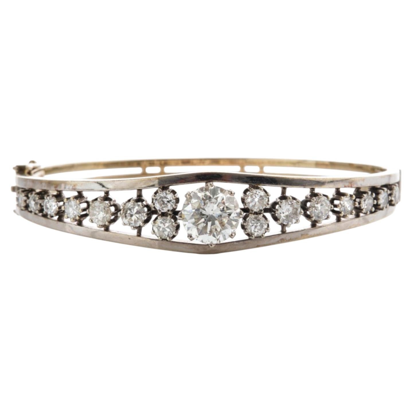 Unique 14k White Gold Bracelet with diamonds in brilliant cut 5.07 ct.