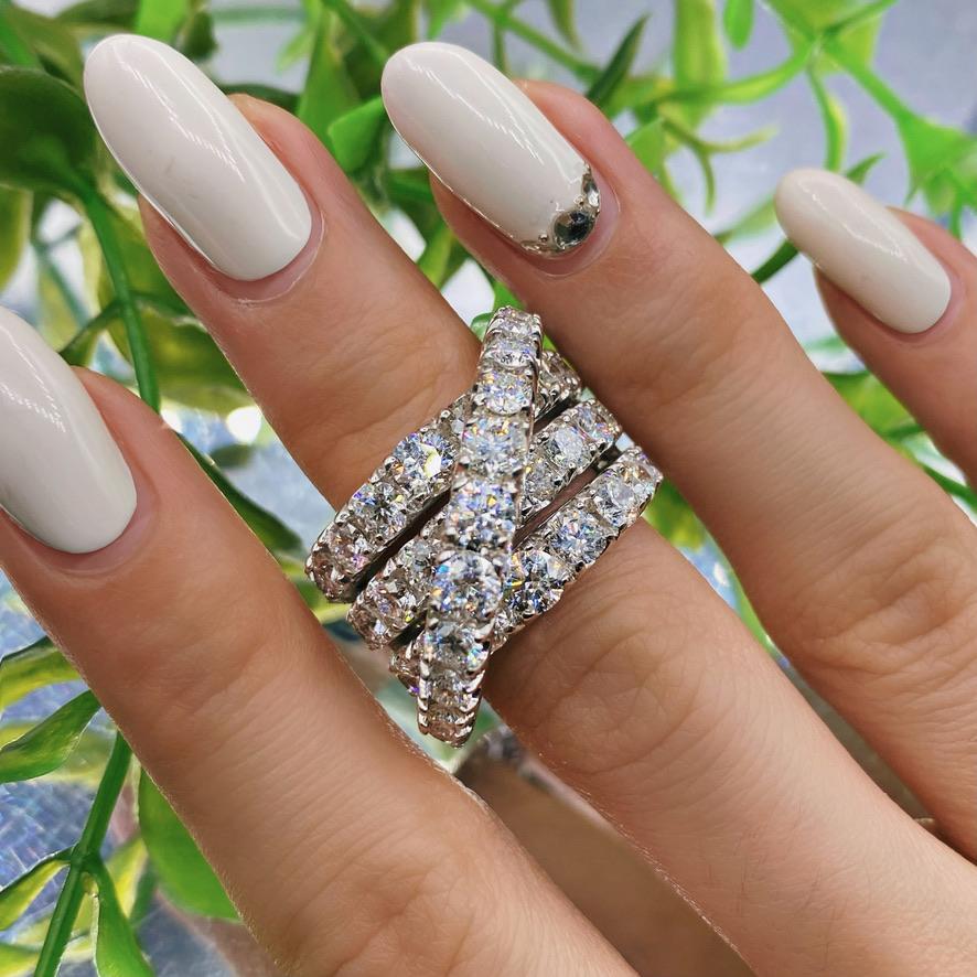 For Sale:  Unique 14K White Gold Diamond Fashion Cocktail Ring 4