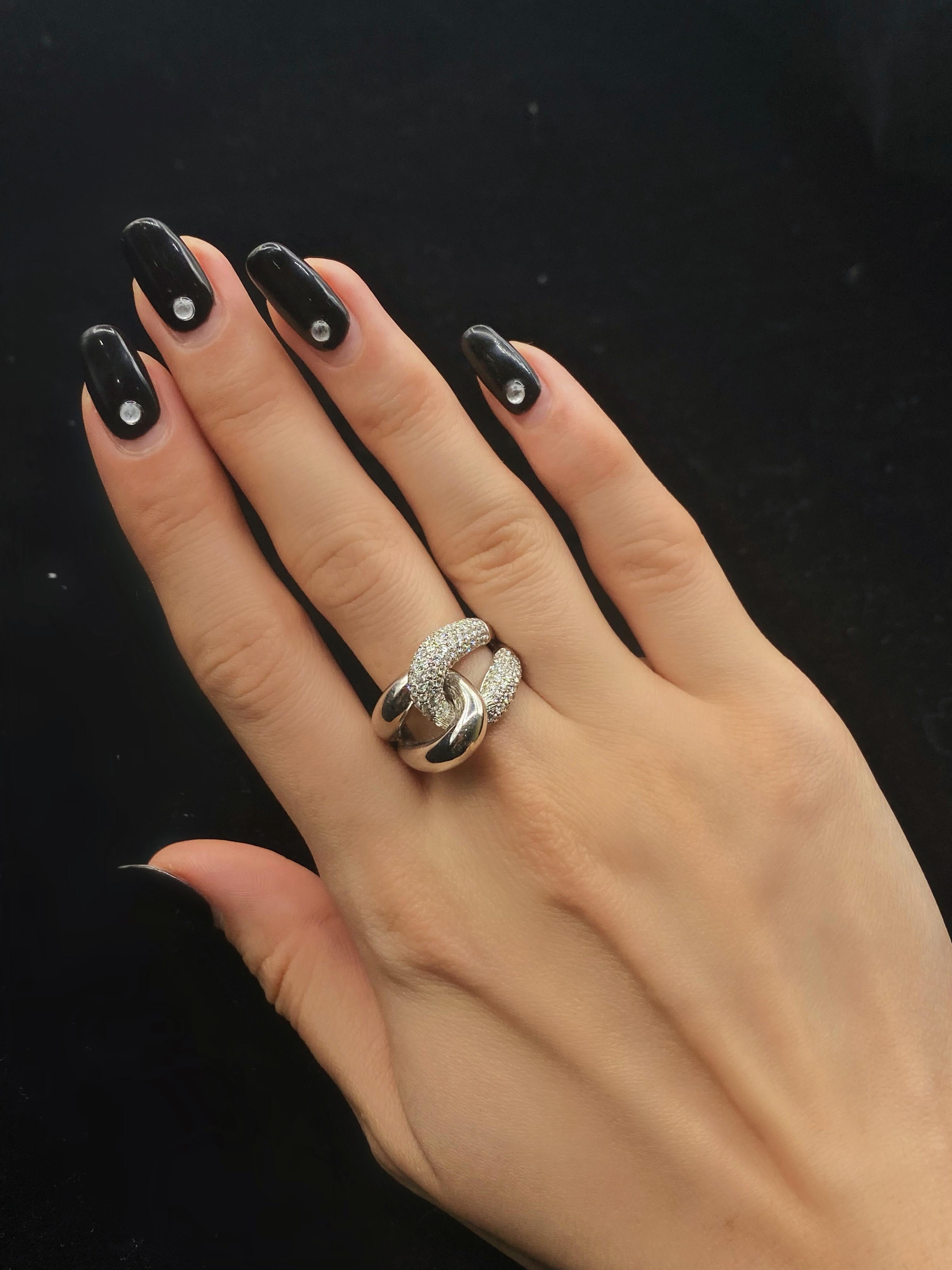 Einzigartiger Diamantring aus 14 Karat Weißgold mit 0,60 Karat Gesamtdiamanten () 3