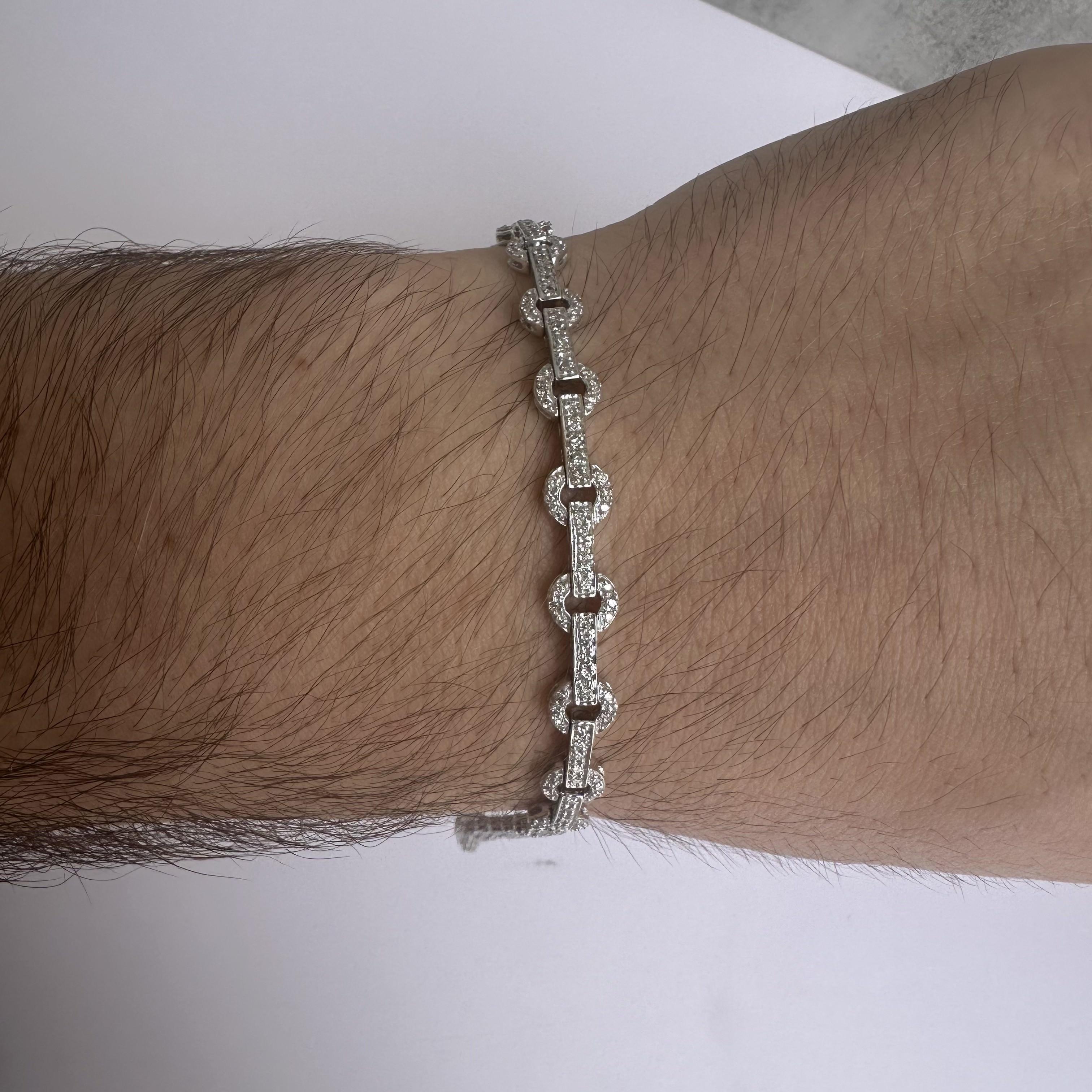 Women's Unique 14kt White Gold Diamond Bracelet - 1.25ctw GH SI Natural Round Diamonds For Sale