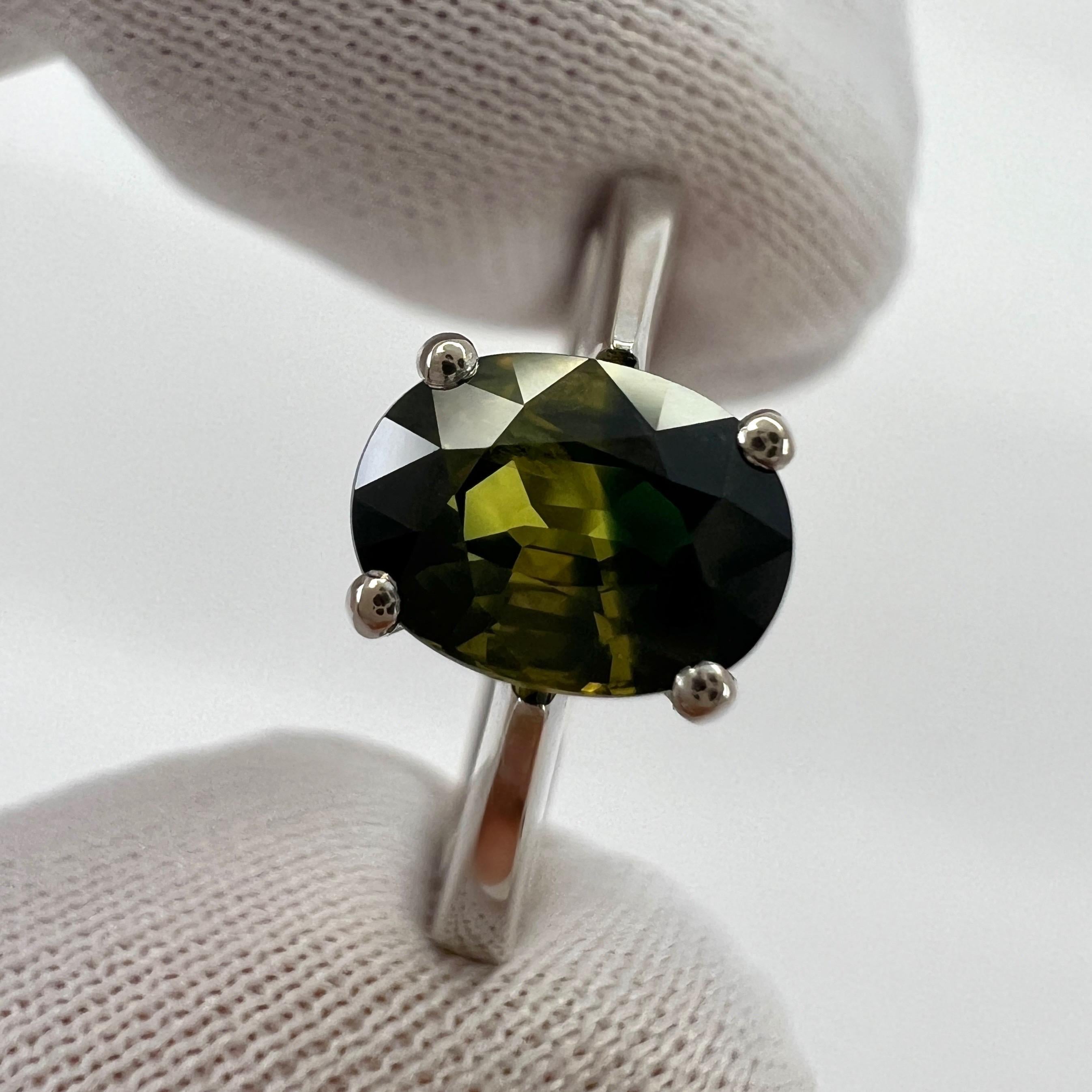 Unique 1.52ct Bi Colour Australian Sapphire Oval Blue Yellow 18k White Gold Ring In New Condition For Sale In Birmingham, GB