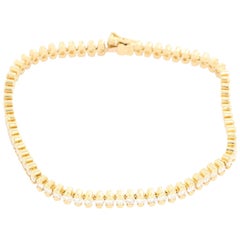 Unique 18 Karat Yellow Gold 5.01 Carat Diamond Tennis Bracelet