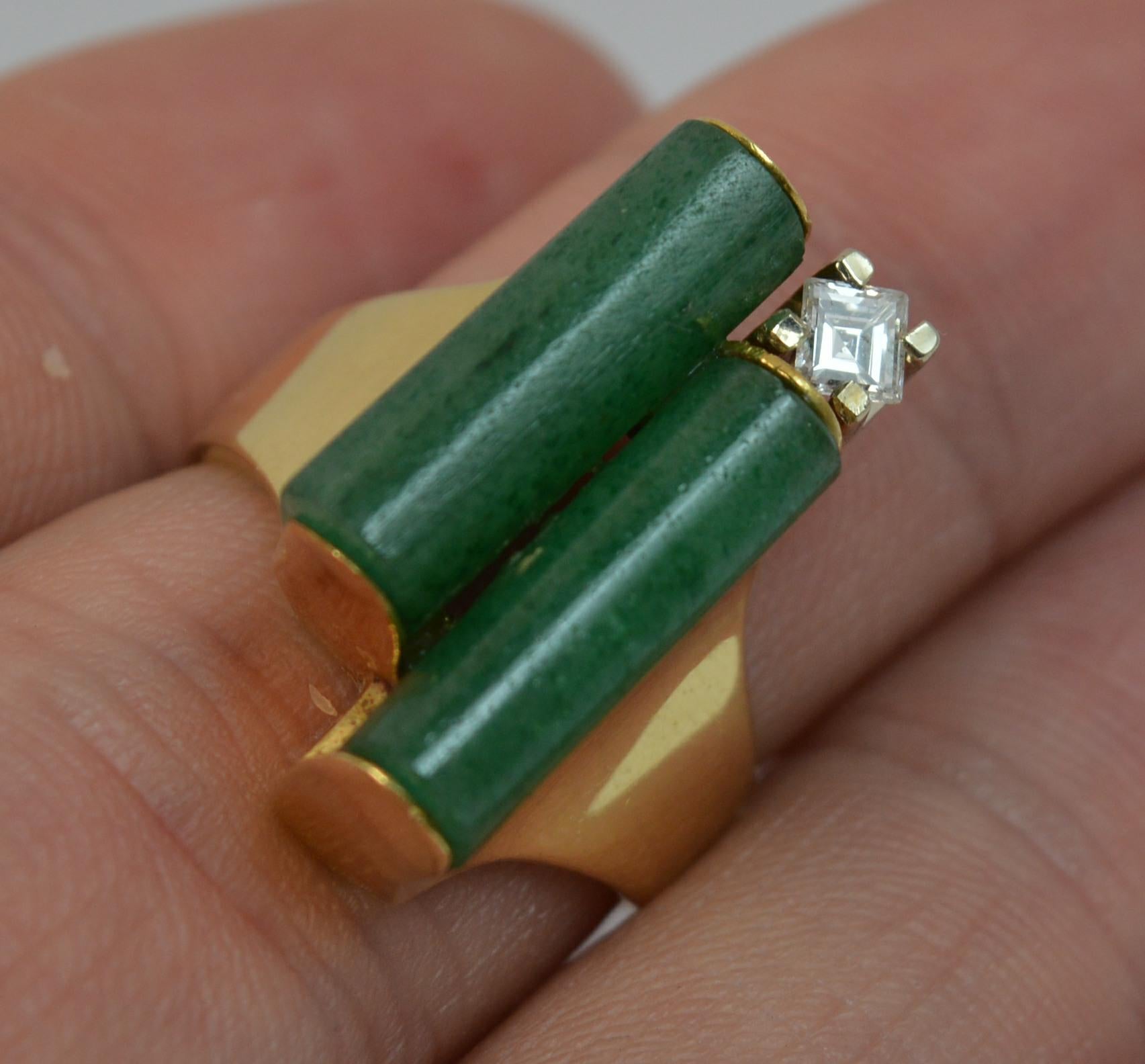 Women's or Men's Unique 18 Carat Gold Two Jade Cylinders and VS Diamond Ring