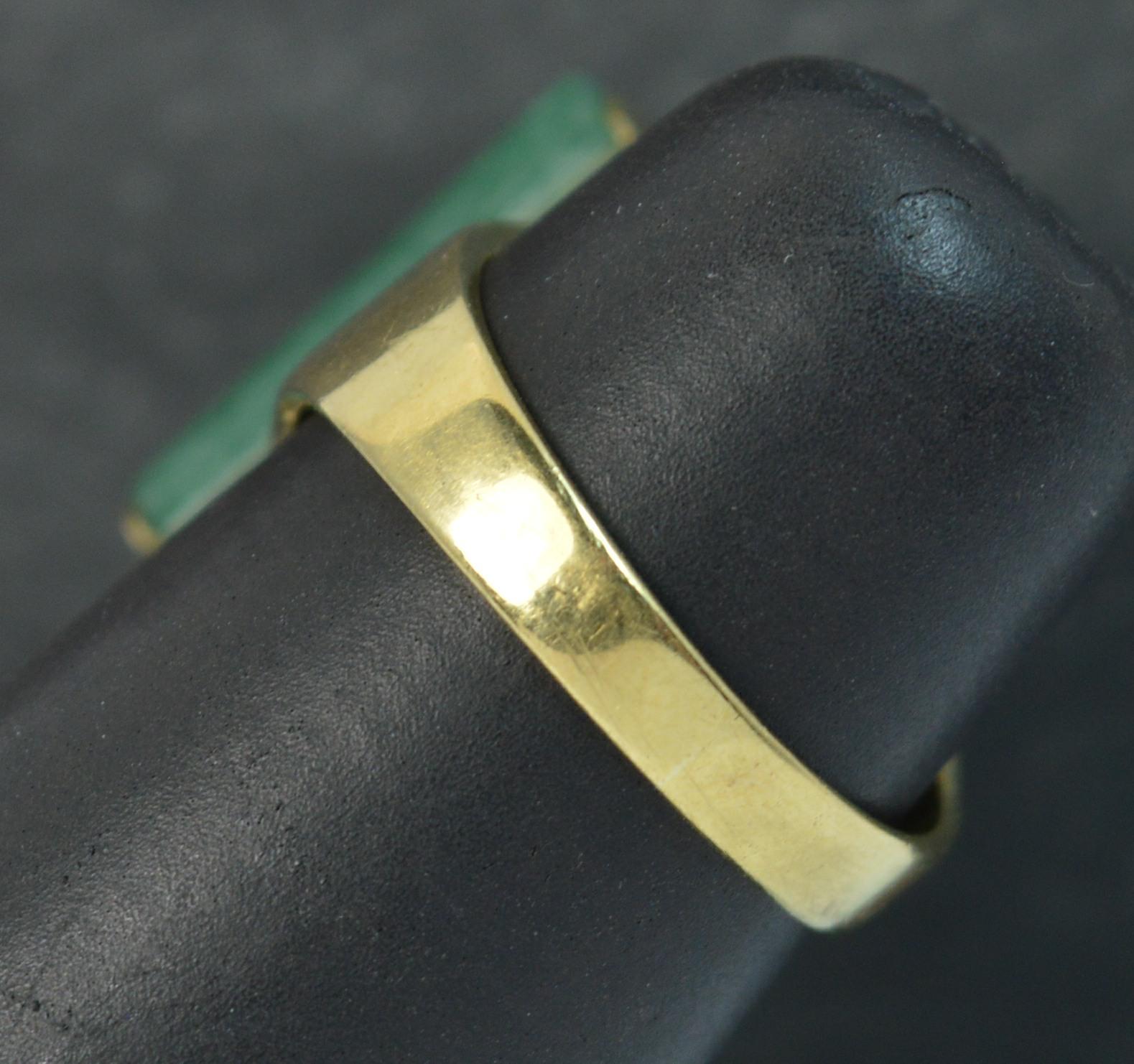 Unique 18 Carat Gold Two Jade Cylinders and VS Diamond Ring 3