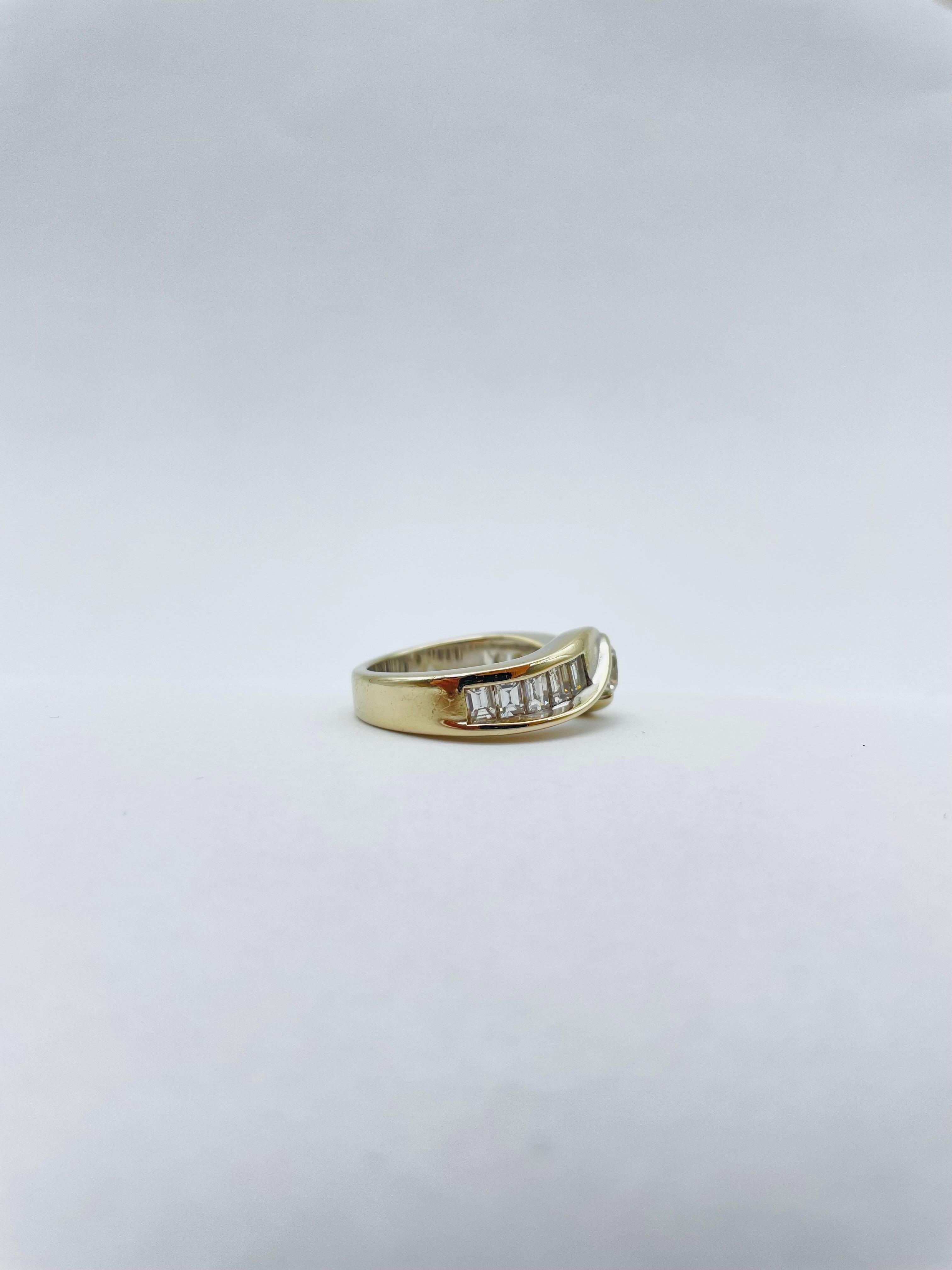 Unique 18k Gold Ring, 0.50 Carat Diamond and 8 Baguette, White/Yellow Gold For Sale 5
