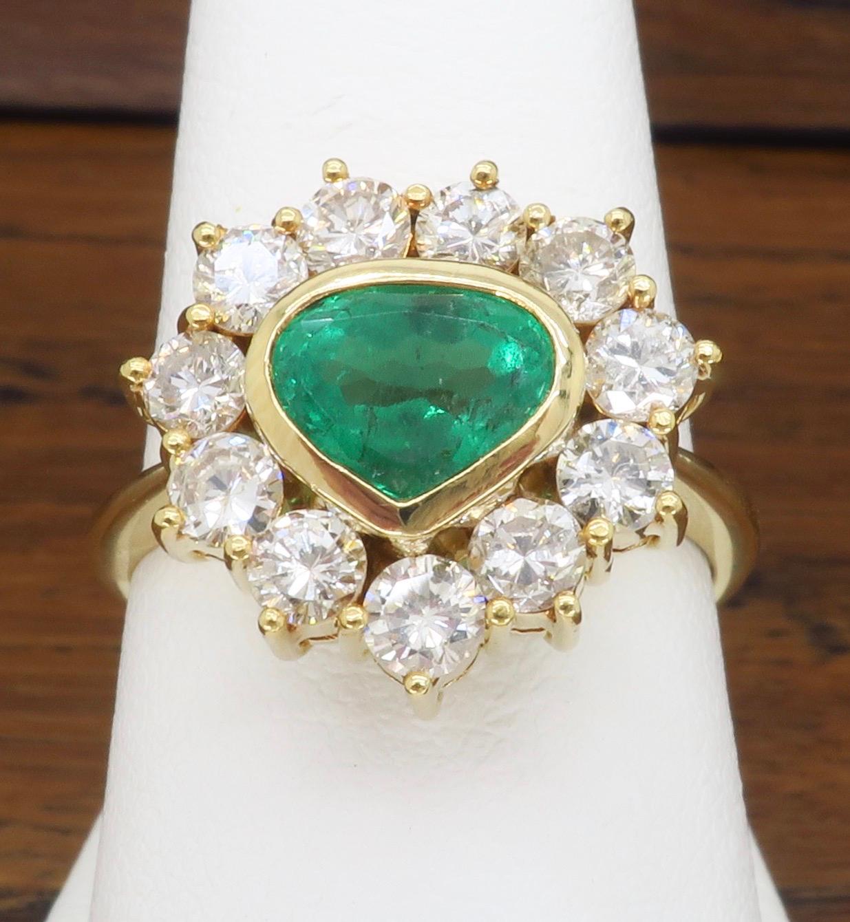 Women's or Men's Unique 18k Yellow Gold Emerald & Diamond Halo Ring For Sale
