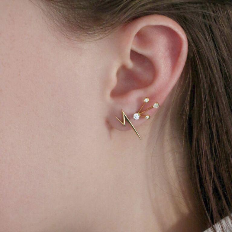 Art Deco Unique 18K Yellow Gold Statement Stud Earring – Minimal Gold Earrings For Sale